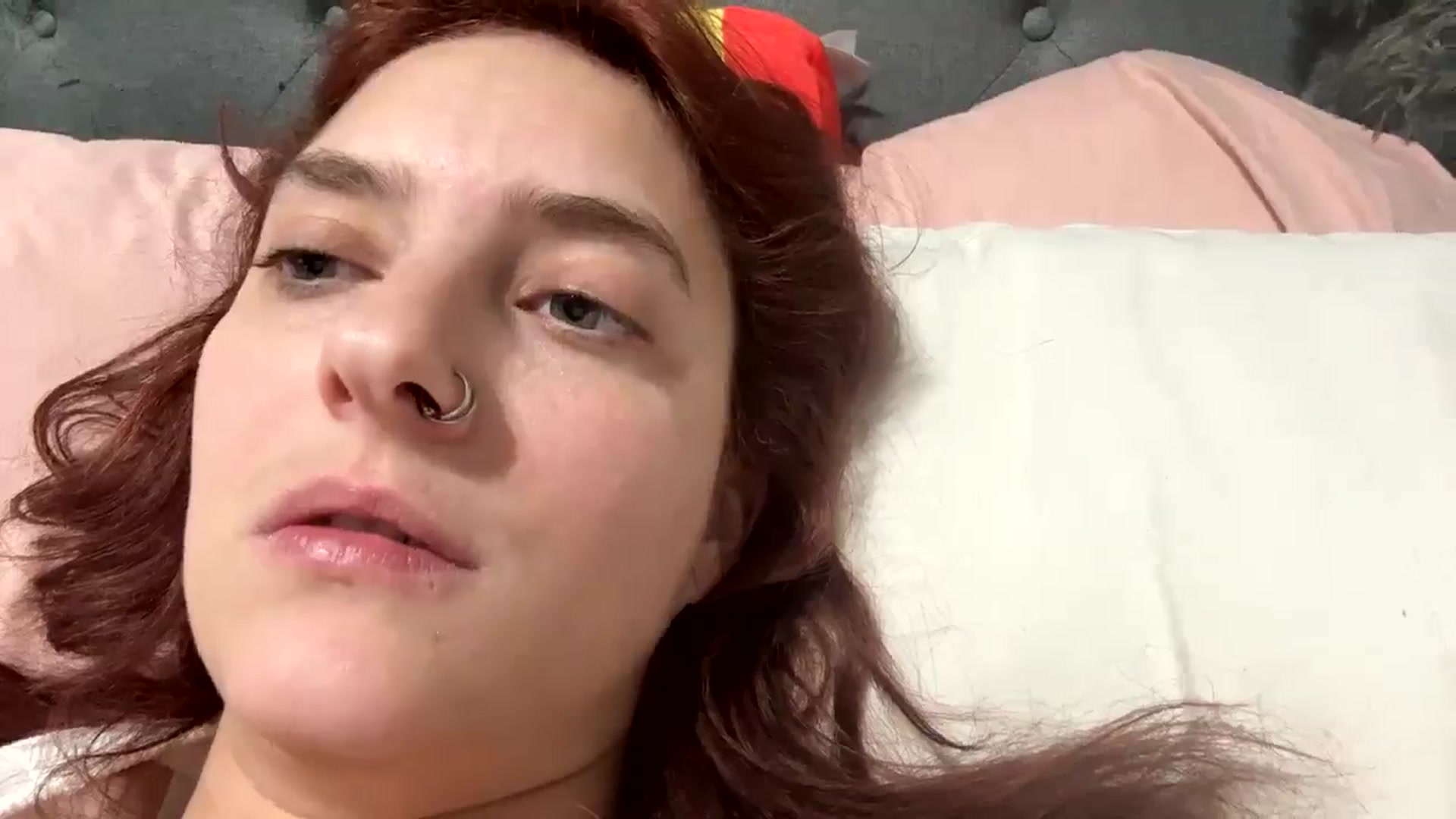 Gallery image thumbnail from MollyMeowz's myfreecams stream on, 12/10/2024, 01:59 image 12 of 20