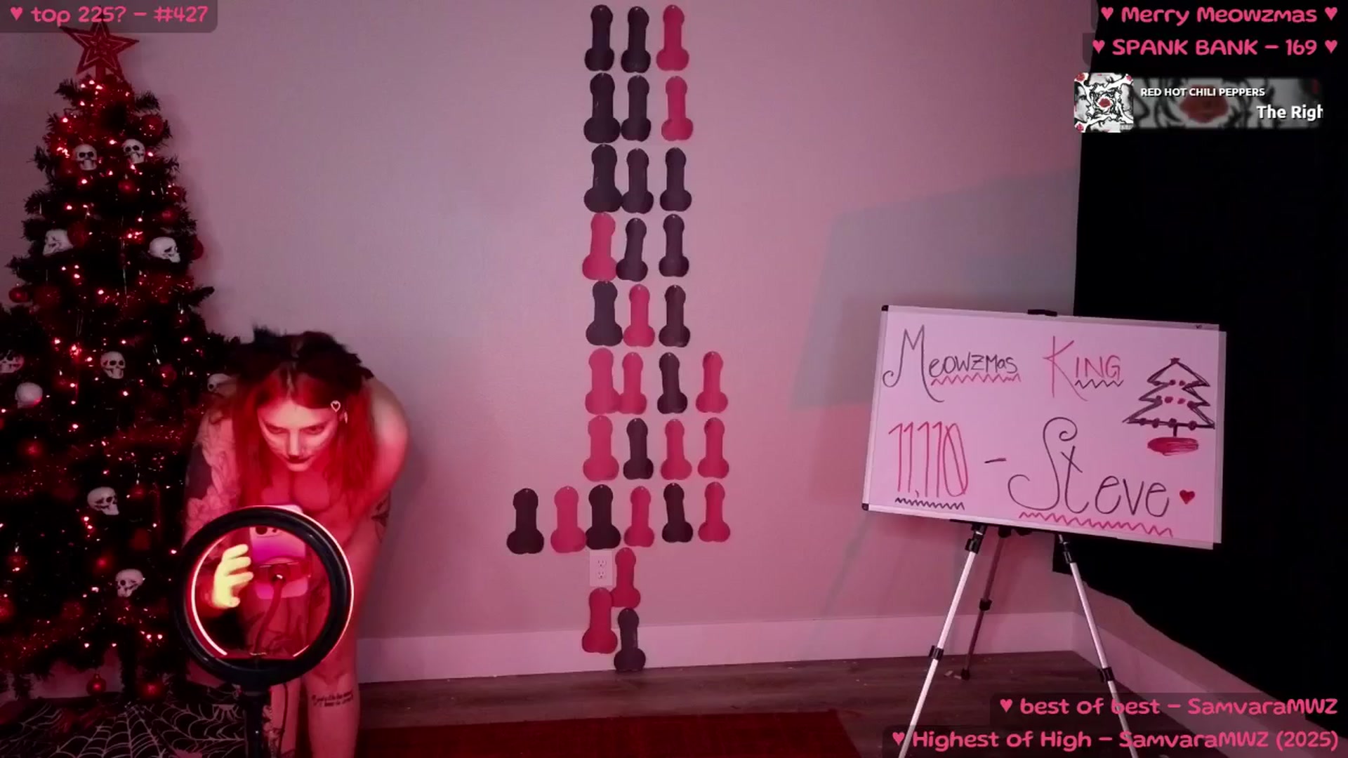 Gallery image thumbnail from MollyMeowz's myfreecams stream on, 12/14/2024, 07:29 image 16 of 20
