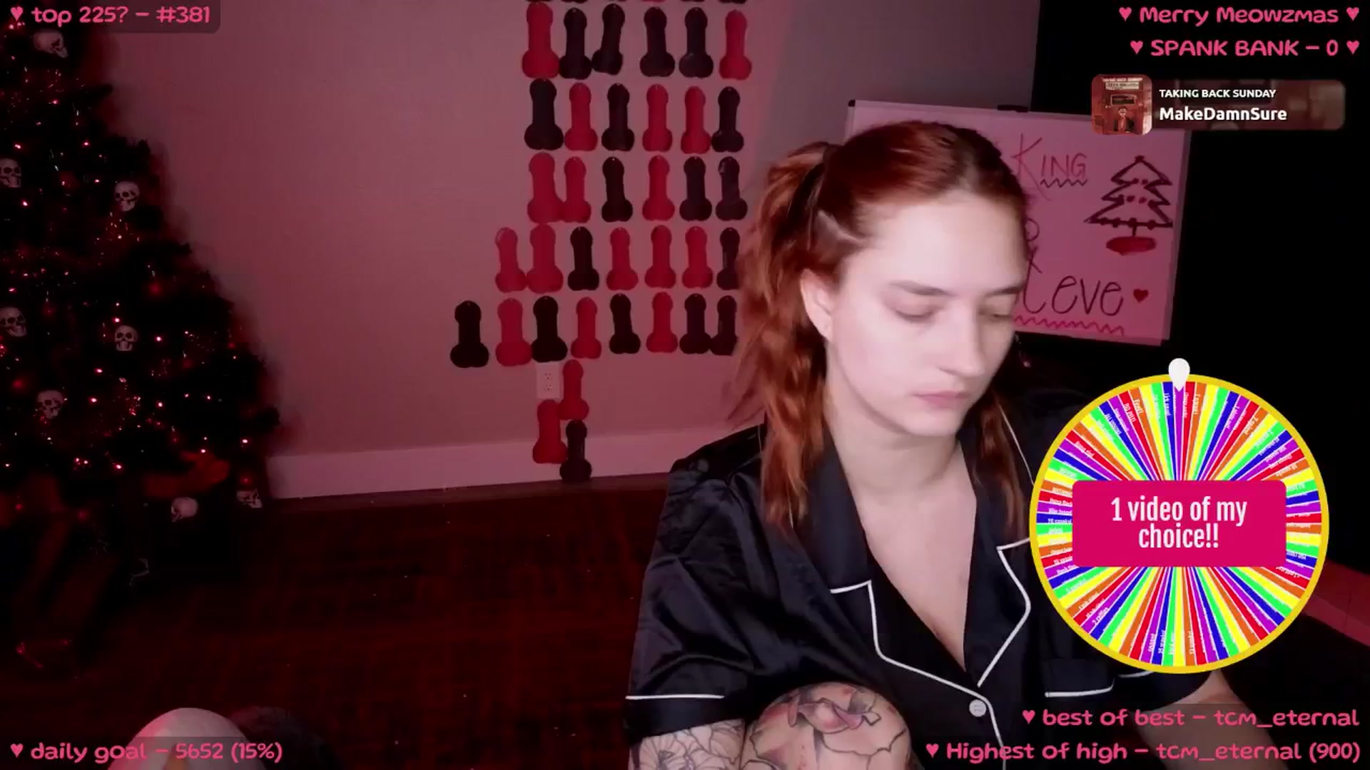 Gallery image thumbnail from MollyMeowz's myfreecams stream on, 12/24/2024, 02:43 image 4 of 20