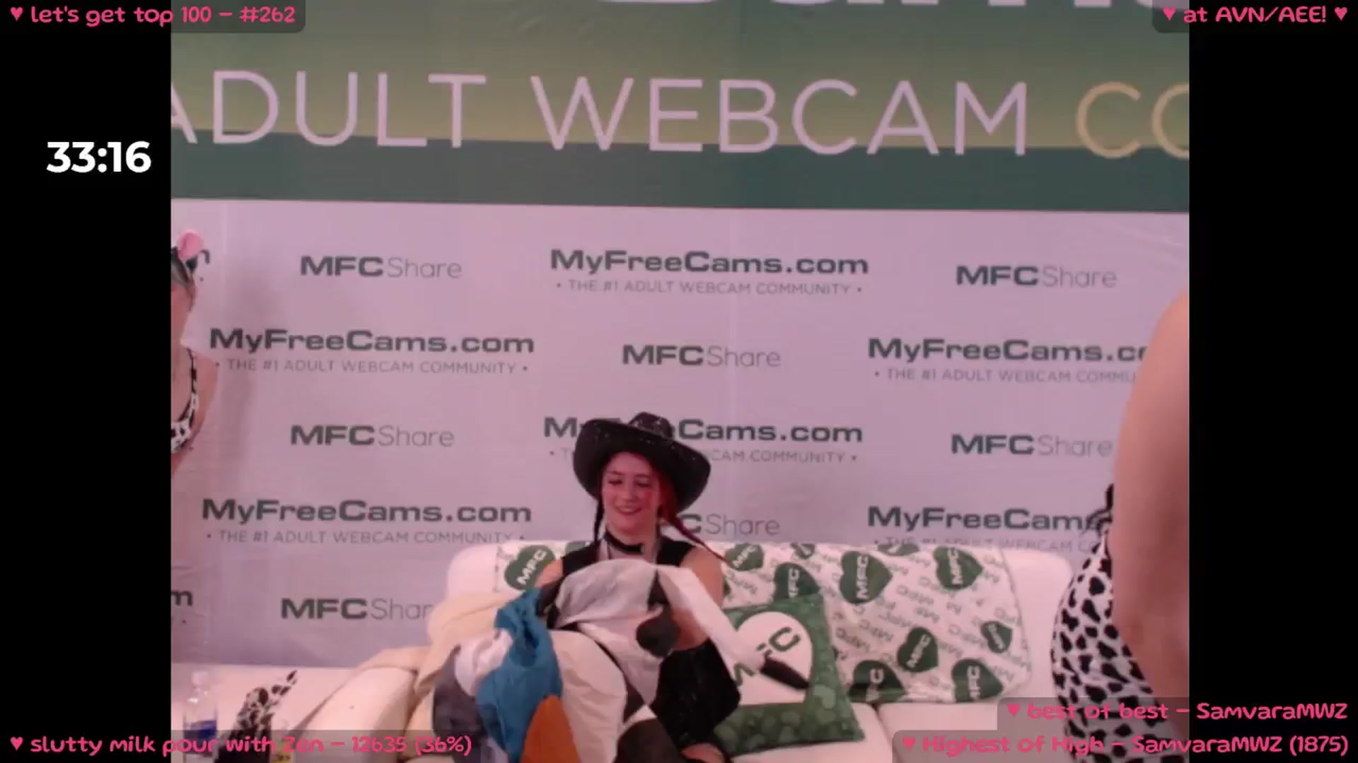 Gallery image thumbnail from MollyMeowz's myfreecams stream on, 01/25/2025, 02:00 image 8 of 20