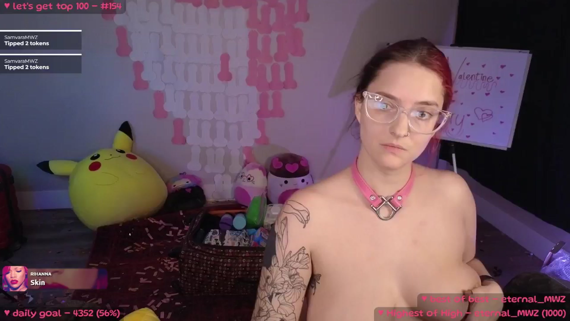 Gallery image thumbnail from MollyMeowz's myfreecams stream on, 02/20/2025, 02:01 image 18 of 20