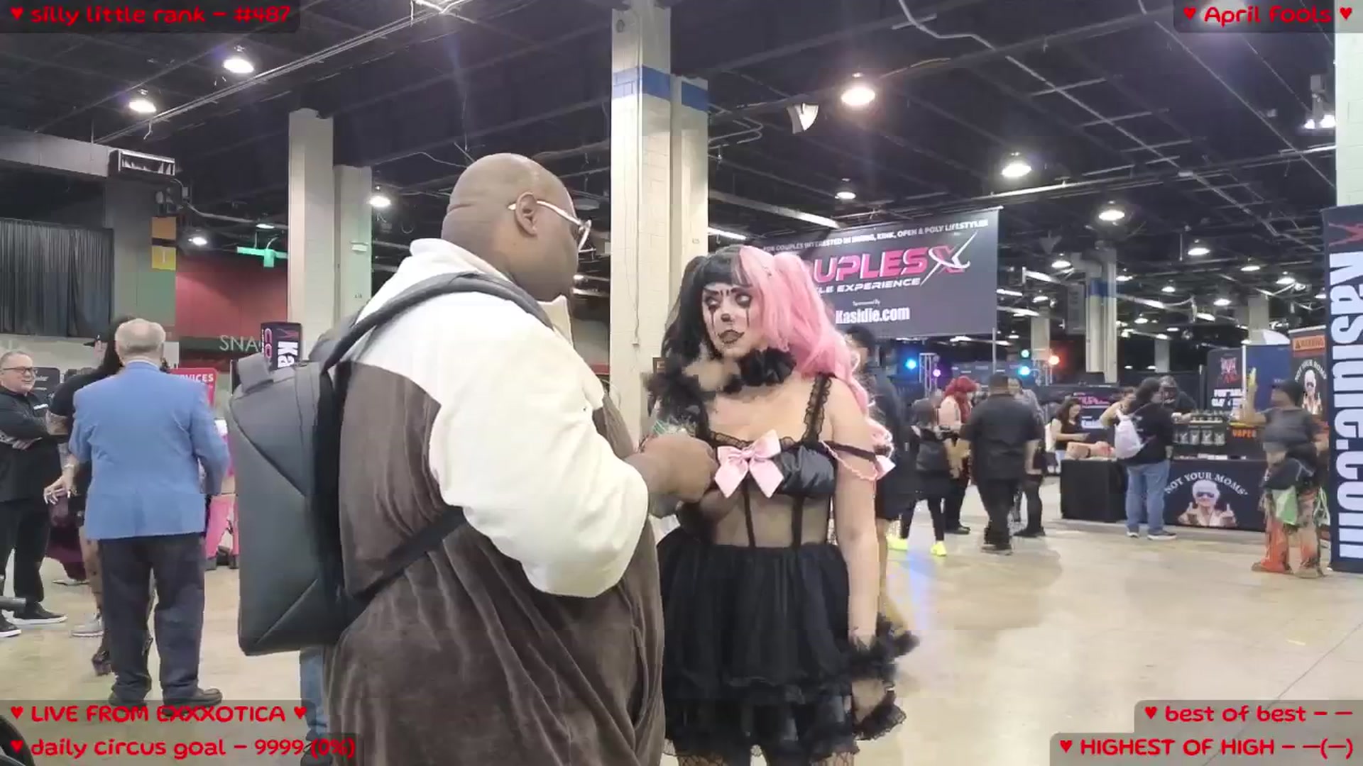 Gallery image thumbnail from MollyMeowz's myfreecams stream on, 04/11/2025, 23:58 image 7 of 20