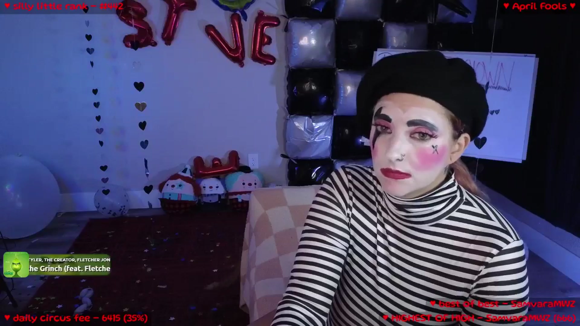 Gallery image thumbnail from MollyMeowz's myfreecams stream on, 04/19/2025, 05:12 image 17 of 20