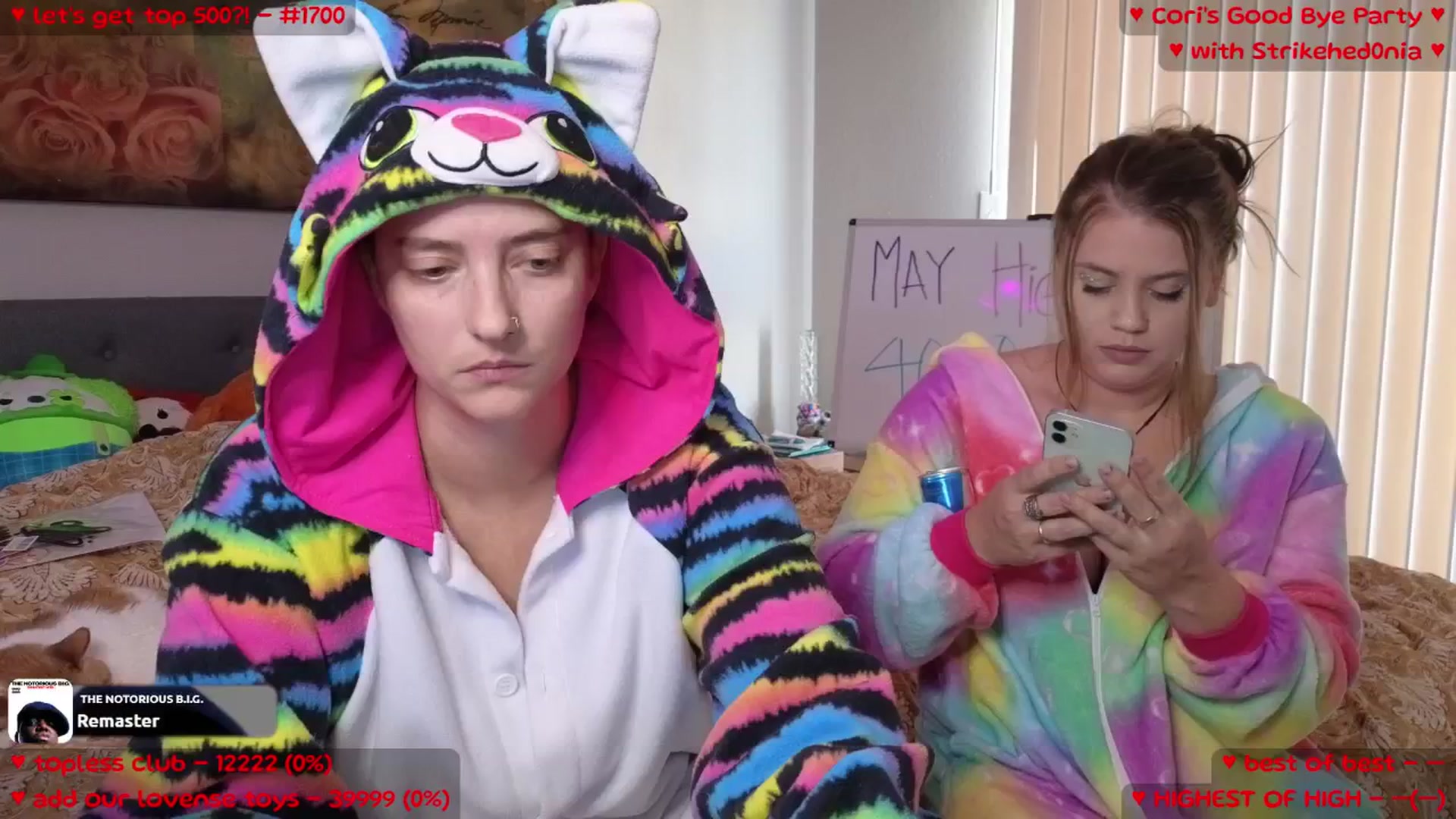 Gallery image thumbnail from MollyMeowz's myfreecams stream on, 05/10/2025, 24:04 image 1 of 20