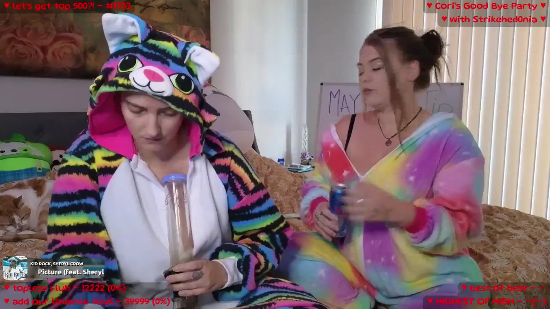 Gallery image thumbnail from MollyMeowz's myfreecams stream on, 05/10/2025, 24:04 image 10 of 20