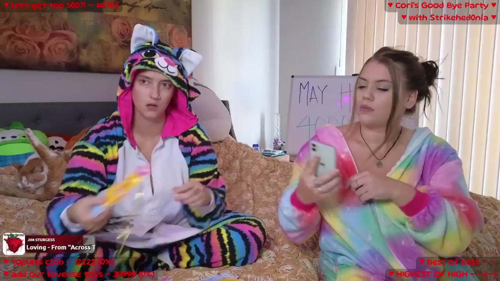 Gallery image thumbnail from MollyMeowz's myfreecams stream on, 05/10/2025, 24:04 image 4 of 20