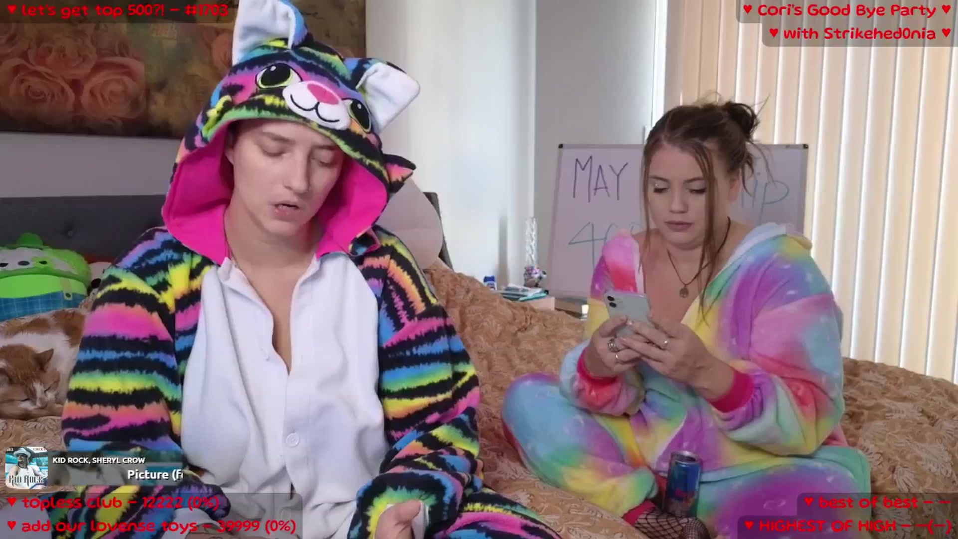 Gallery image thumbnail from MollyMeowz's myfreecams stream on, 05/10/2025, 24:04 image 9 of 20