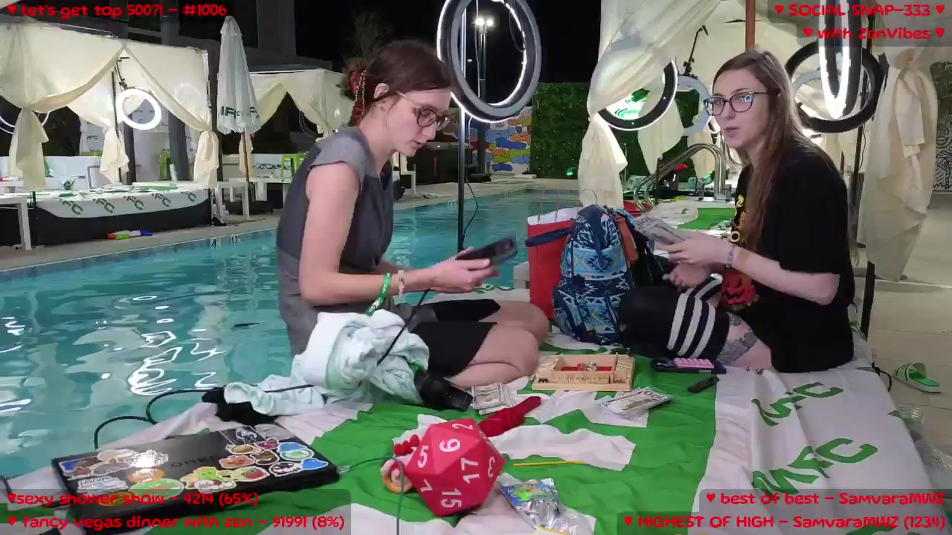 Gallery image thumbnail from MollyMeowz's myfreecams stream on, 05/20/2025, 10:41 image 17 of 20