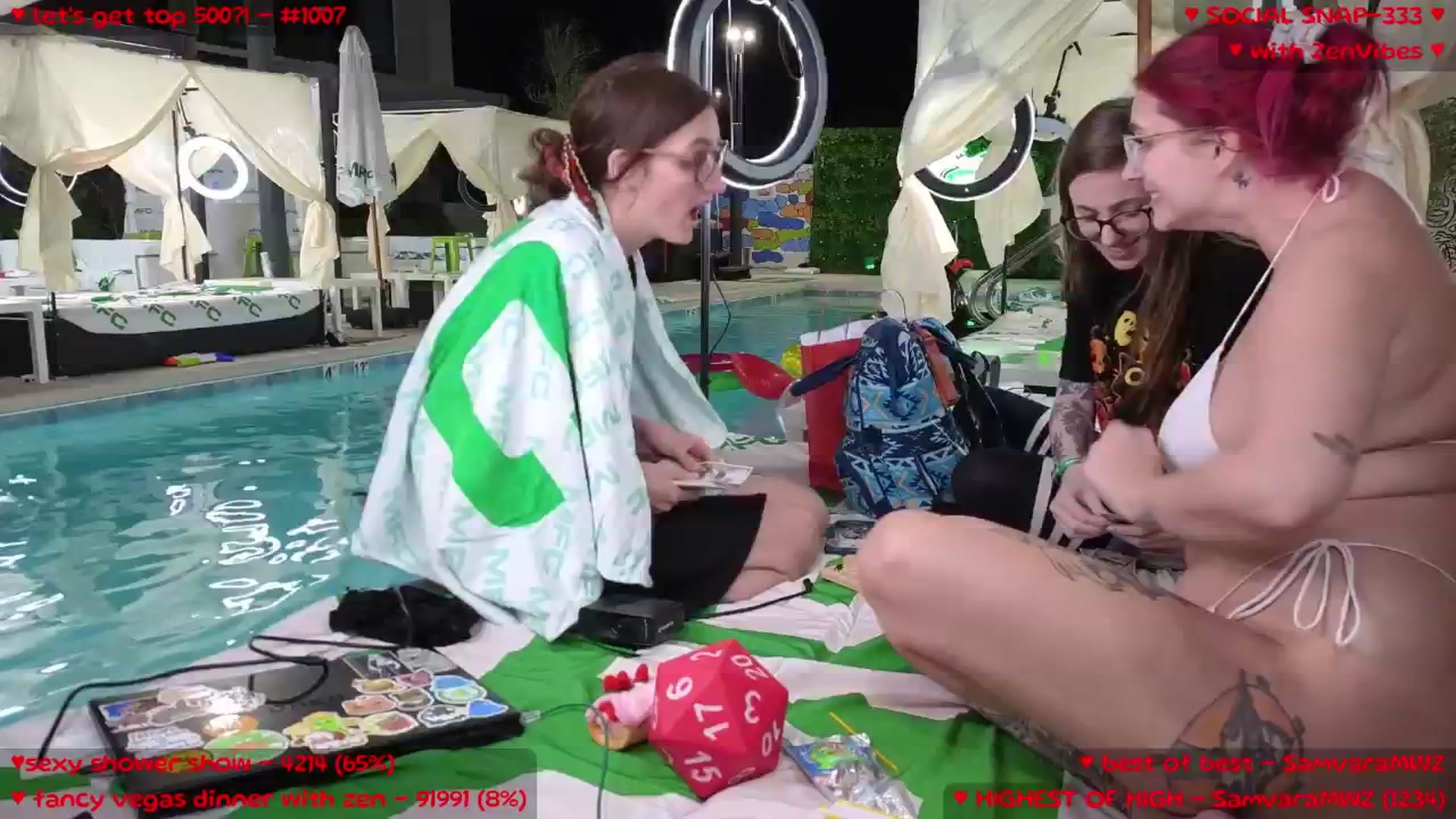 Gallery image thumbnail from MollyMeowz's myfreecams stream on, 05/20/2025, 10:41 image 18 of 20