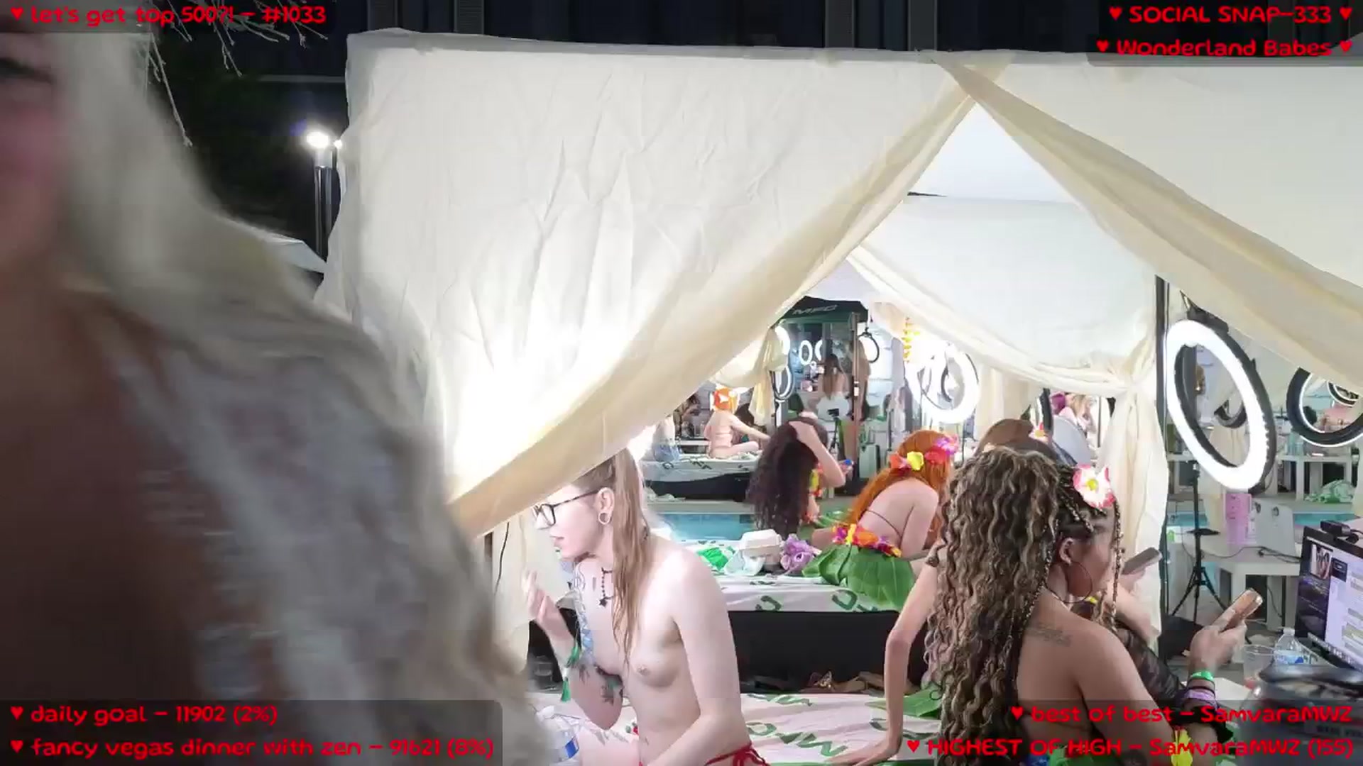 Gallery image thumbnail from MollyMeowz's myfreecams stream on, 05/21/2025, 03:31 image 7 of 20