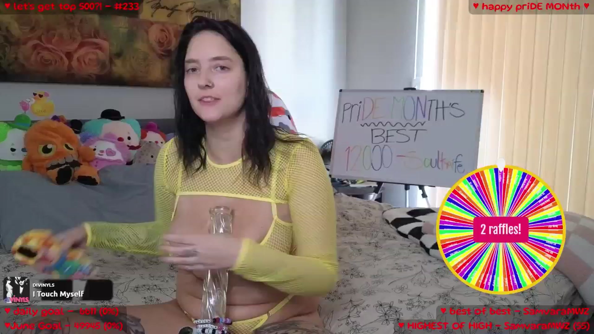 Gallery image thumbnail from MollyMeowz's myfreecams stream on, 06/18/2025, 02:06 image 4 of 20