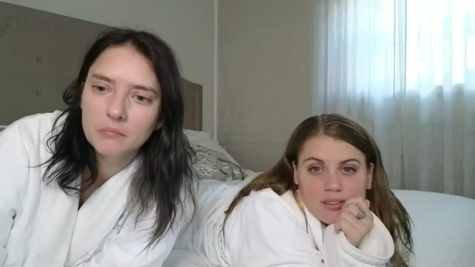 Gallery image thumbnail from MollyMeowz's myfreecams stream on, 06/23/2025, 03:09 image 12 of 20