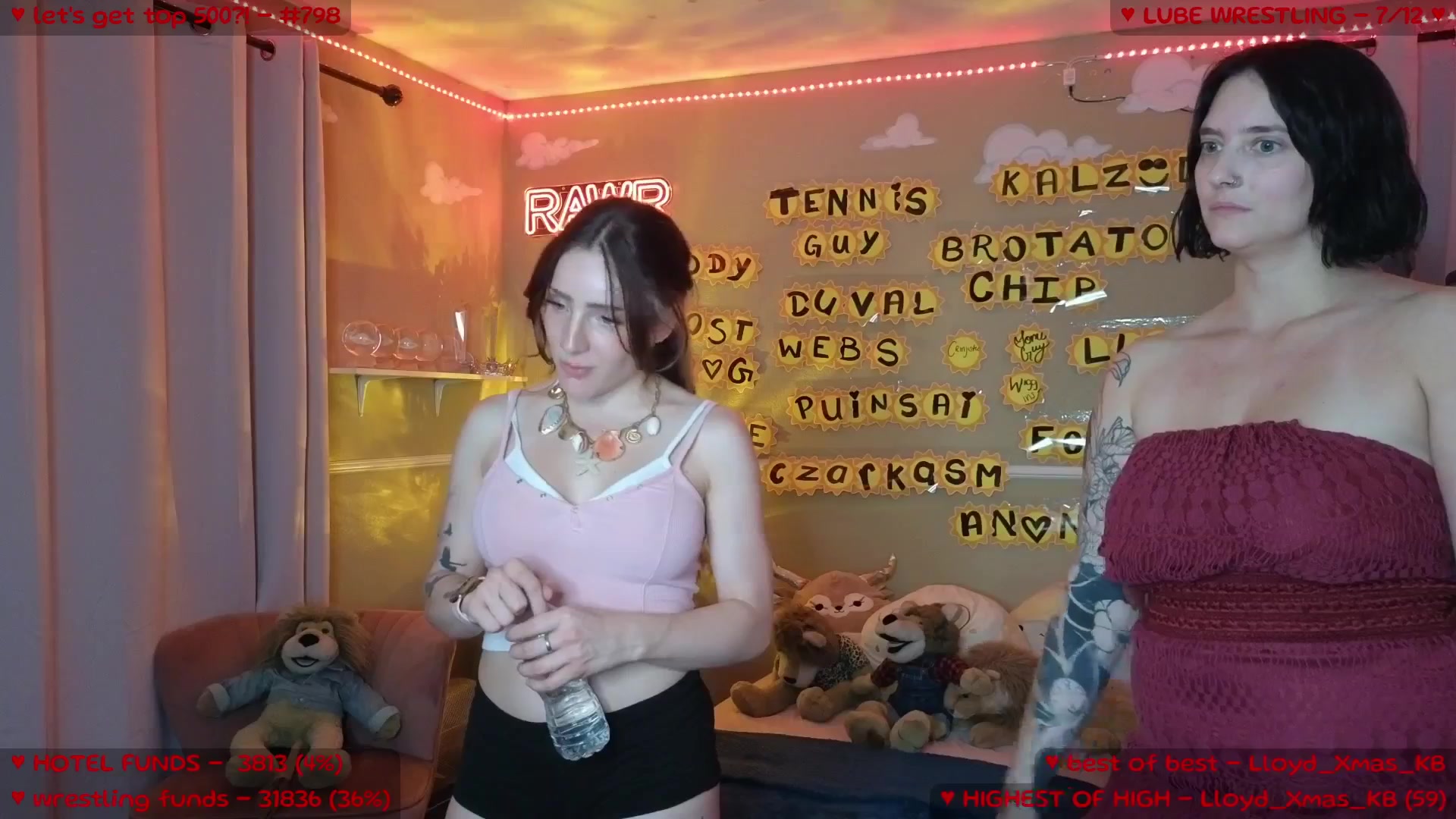 Gallery image thumbnail from MollyMeowz's myfreecams stream on, 07/11/2025, 06:00 image 10 of 20