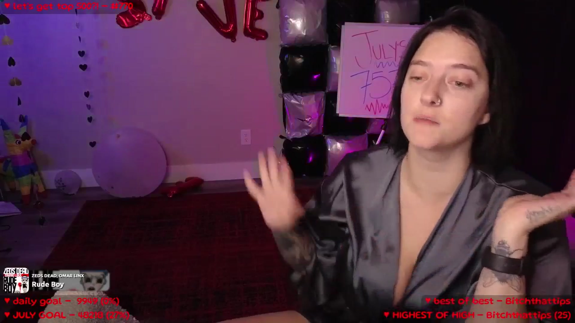Gallery image thumbnail from MollyMeowz's myfreecams stream on, 07/30/2025, 24:37 image 7 of 20