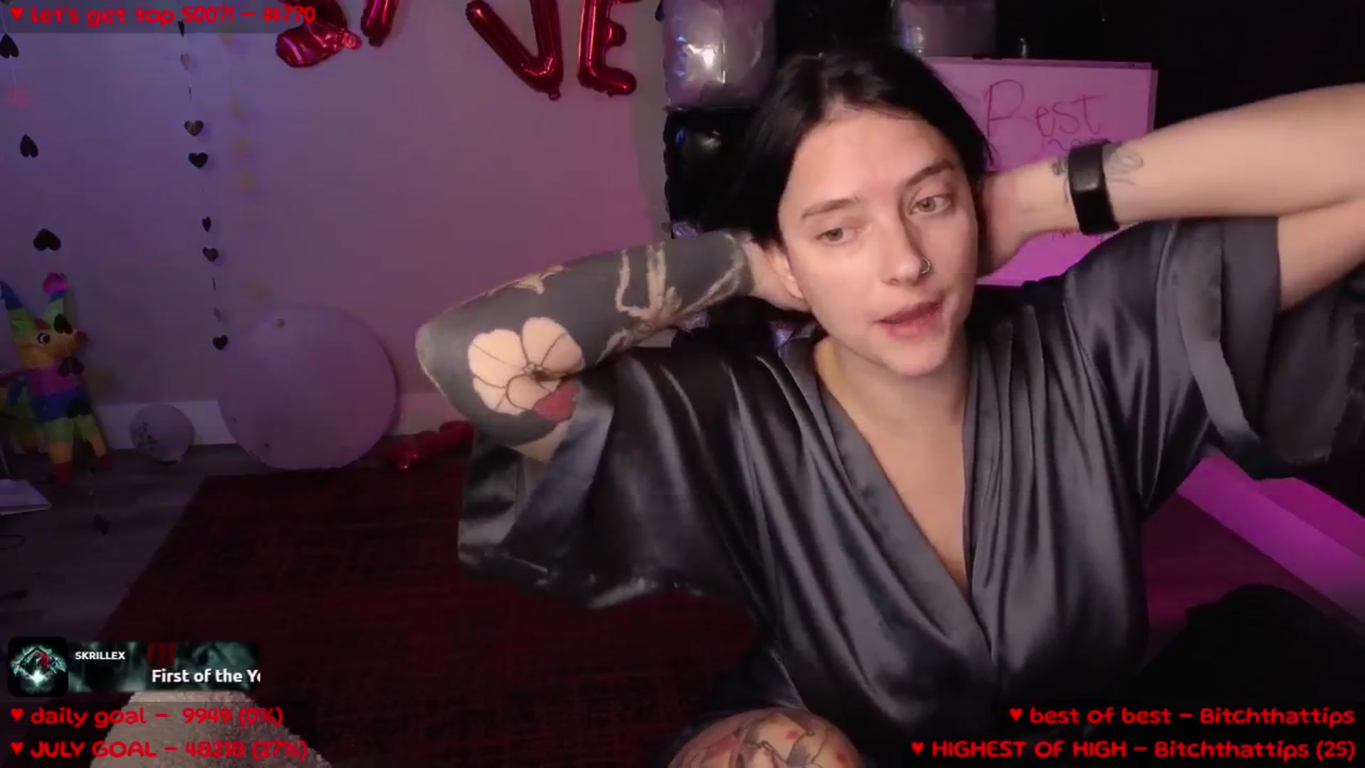 Gallery image thumbnail from MollyMeowz's myfreecams stream on, 07/30/2025, 24:37 image 8 of 20