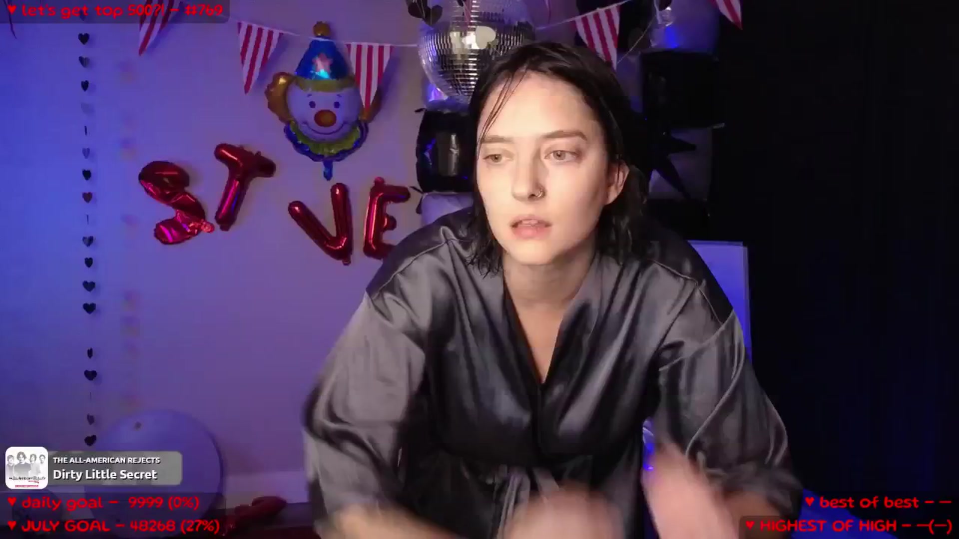 Gallery image thumbnail from MollyMeowz's myfreecams stream on, 07/30/2025, 24:37 image 2 of 20