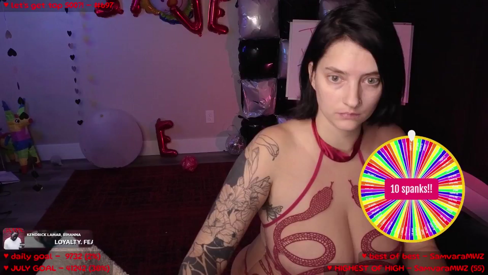 Gallery image thumbnail from MollyMeowz's myfreecams stream on, 07/31/2025, 01:46 image 1 of 20