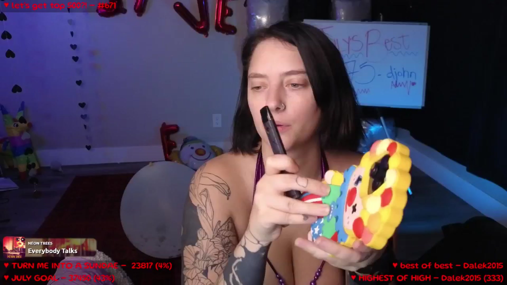Gallery image thumbnail from MollyMeowz's myfreecams stream on, 08/01/2025, 24:03 image 11 of 20
