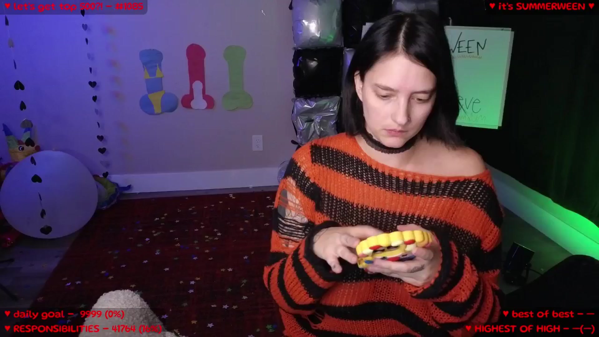 Gallery image thumbnail from MollyMeowz's myfreecams stream on, 08/06/2025, 01:12 image 3 of 20
