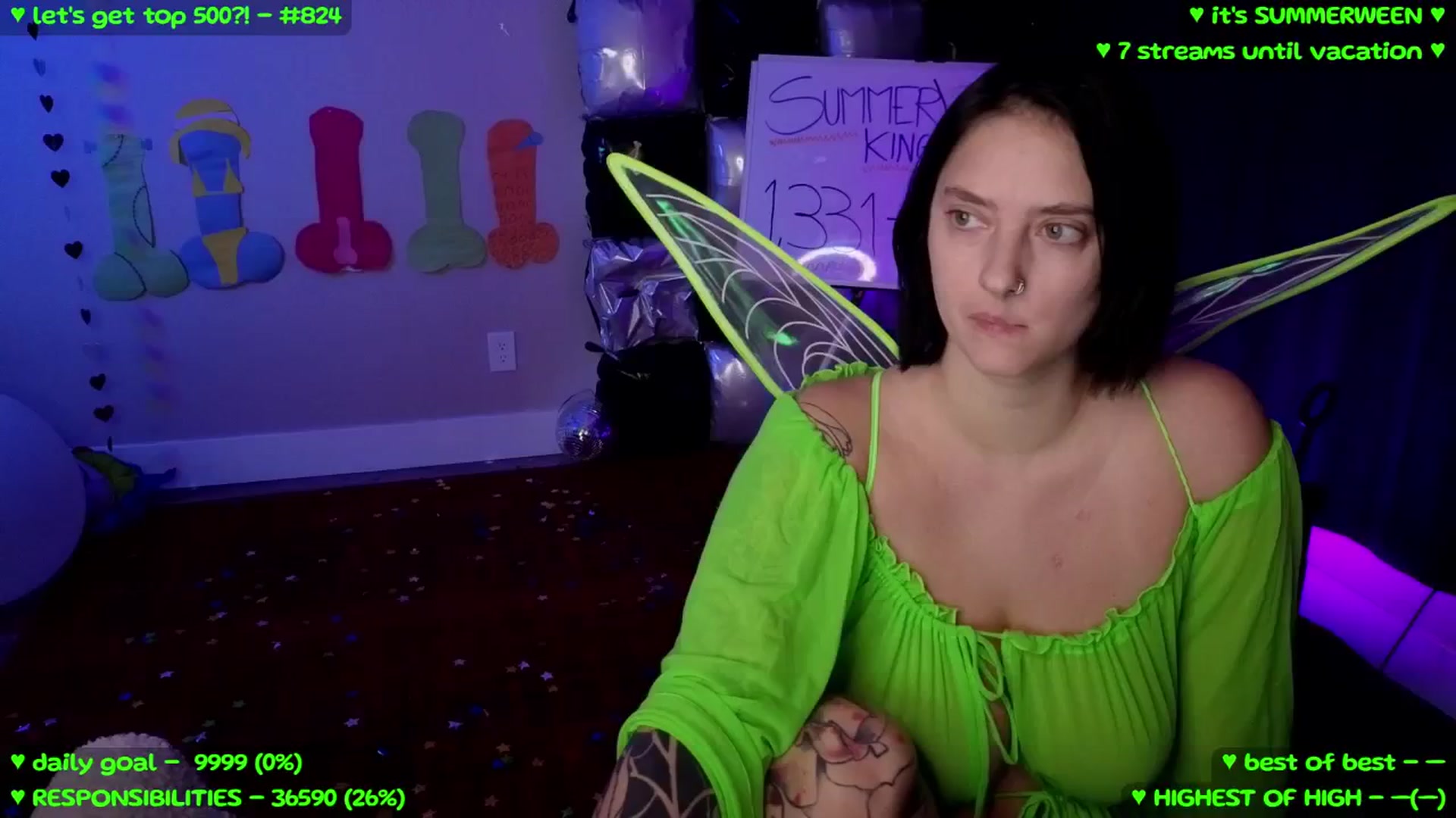 Gallery image thumbnail from MollyMeowz's myfreecams stream on, 08/08/2025, 24:28 image 2 of 20
