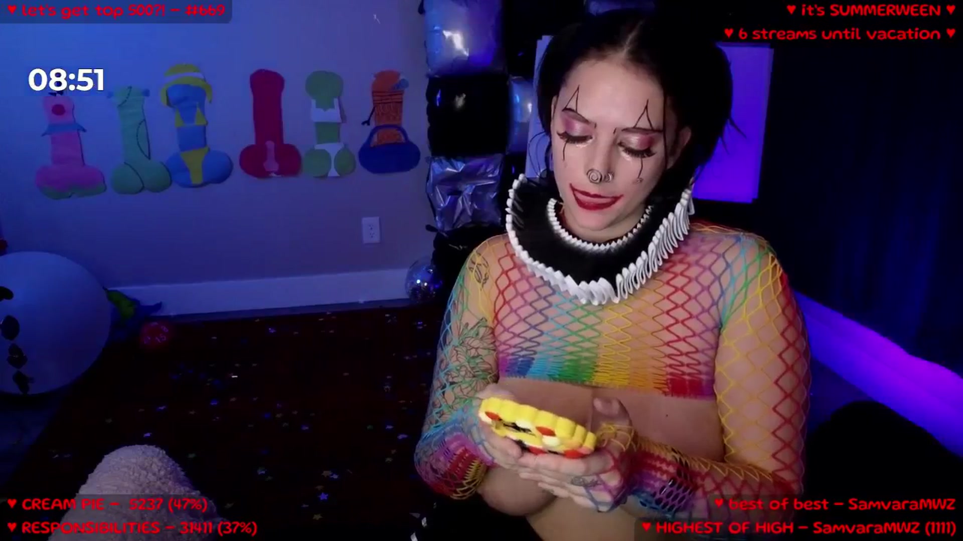 Gallery image thumbnail from MollyMeowz's myfreecams stream on, 08/09/2025, 02:43 image 10 of 20
