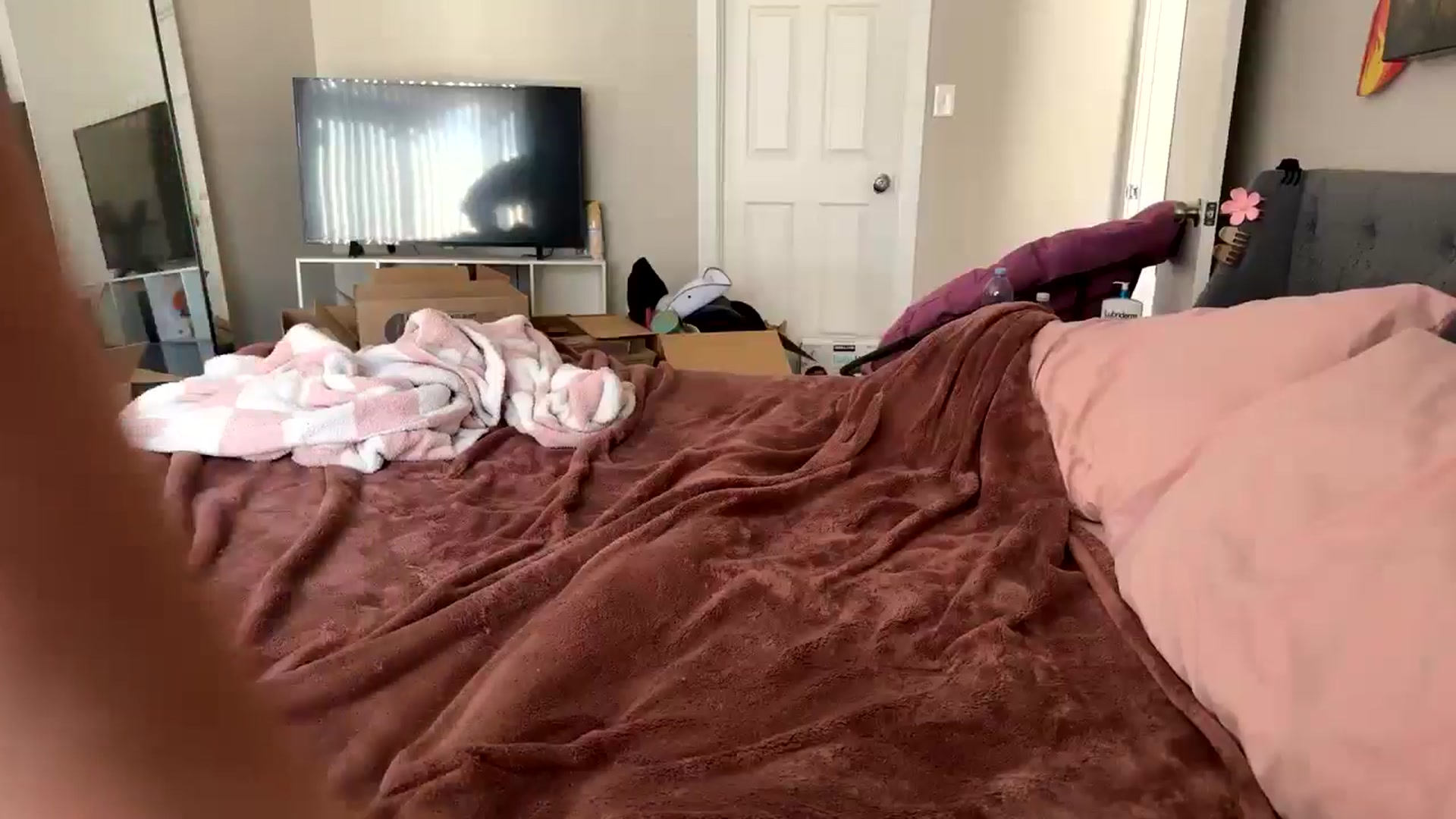 Gallery image thumbnail from MollyMeowz's myfreecams stream on, 08/31/2025, 23:22 image 18 of 20