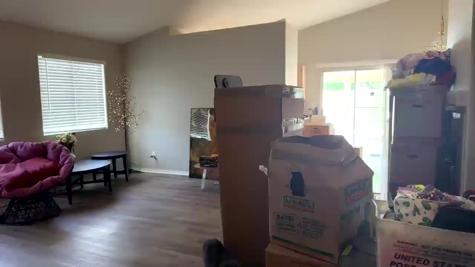 Gallery image thumbnail from MollyMeowz's myfreecams stream on, 09/05/2025, 19:18 image 20 of 20