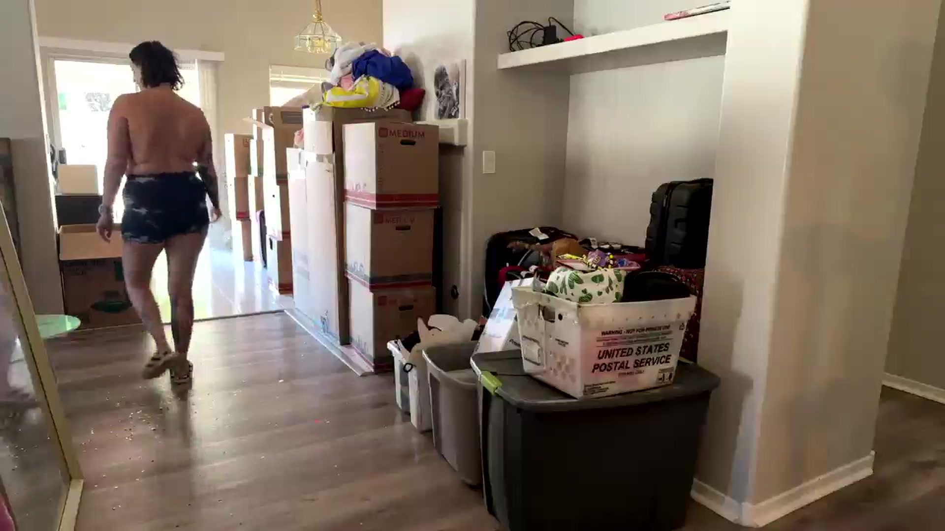 Gallery image thumbnail from MollyMeowz's myfreecams stream on, 09/05/2025, 19:18 image 10 of 20
