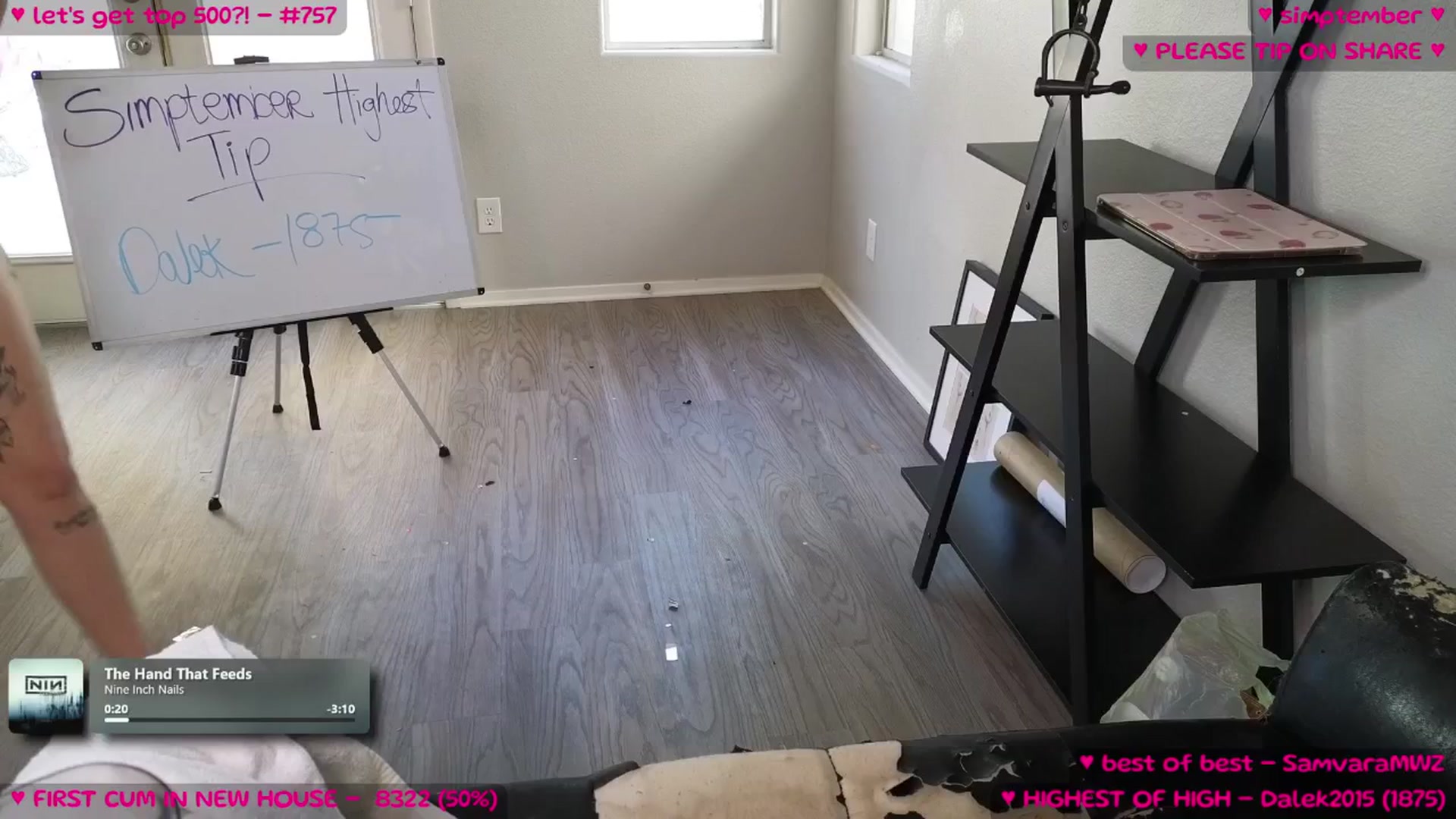 Gallery image thumbnail from MollyMeowz's myfreecams stream on, 09/06/2025, 23:24 image 9 of 20