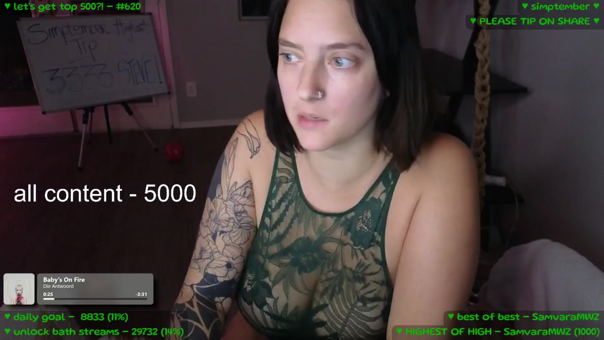 Gallery image thumbnail from MollyMeowz's myfreecams stream on, 09/15/2025, 04:31 image 14 of 20