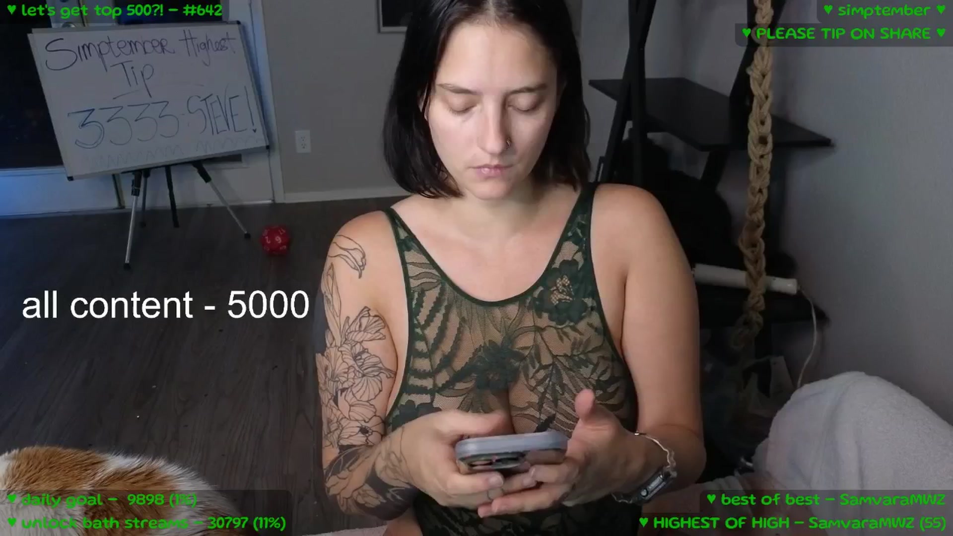 Gallery image thumbnail from MollyMeowz's myfreecams stream on, 09/15/2025, 04:31 image 8 of 20