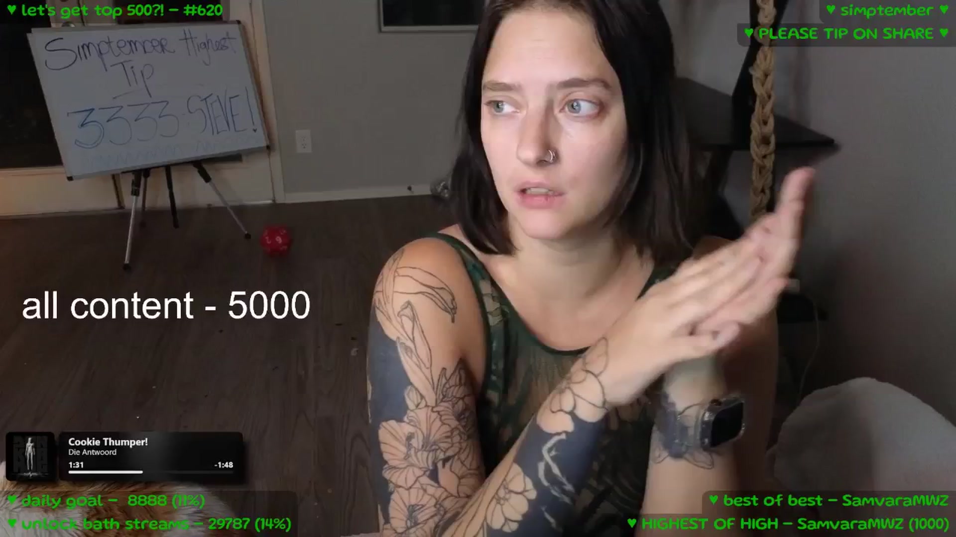 Gallery image thumbnail from MollyMeowz's myfreecams stream on, 09/15/2025, 04:31 image 12 of 20
