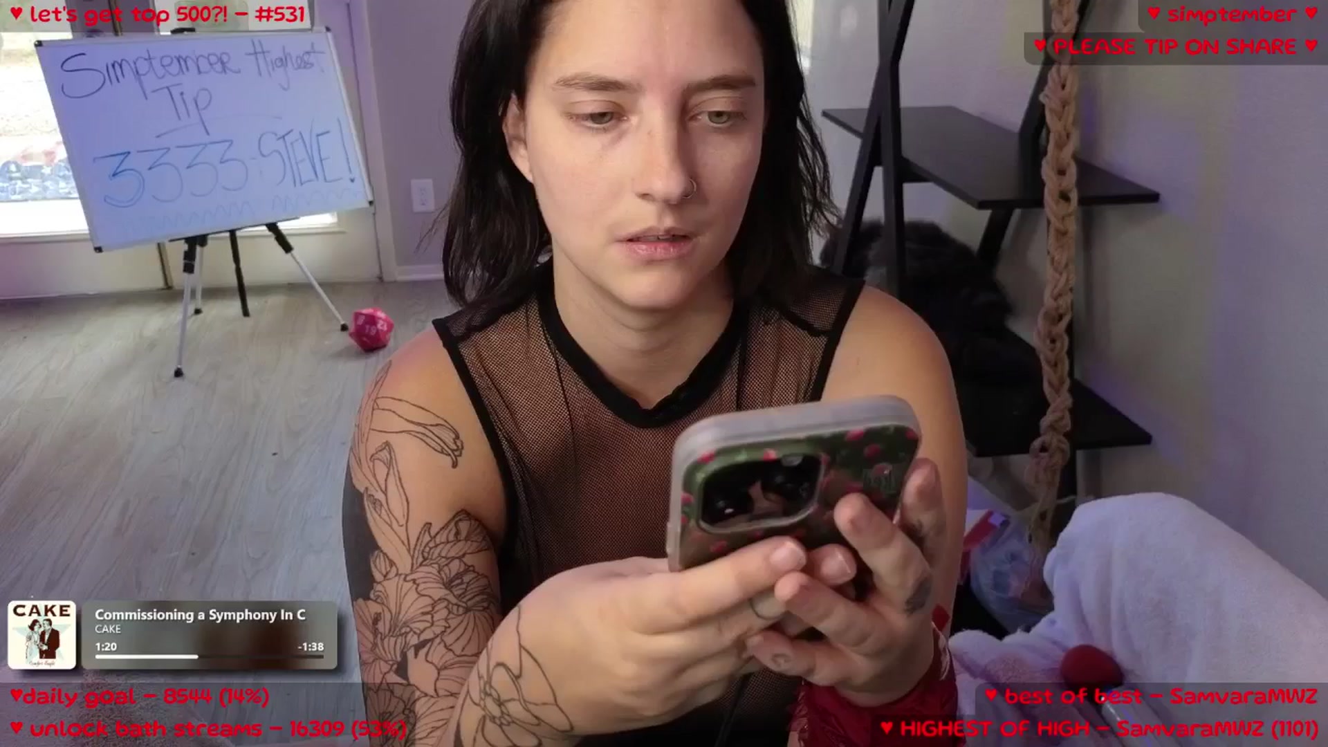 Gallery image thumbnail from MollyMeowz's myfreecams stream on, 09/18/2025, 19:11 image 10 of 20
