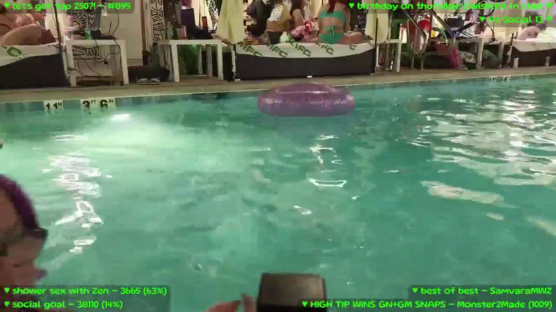 Gallery image thumbnail from MollyMeowz's myfreecams stream on, 10/07/2025, 06:41 image 16 of 20