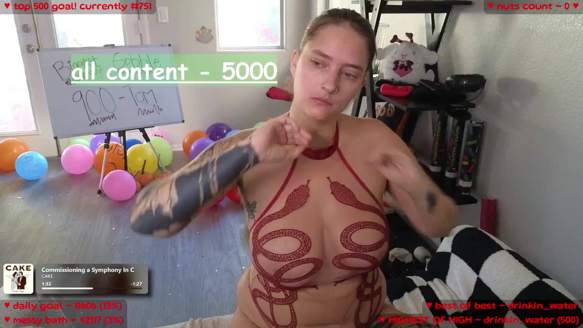 Gallery image thumbnail from MollyMeowz's myfreecams stream on, 11/03/2025, 24:39 image 11 of 20