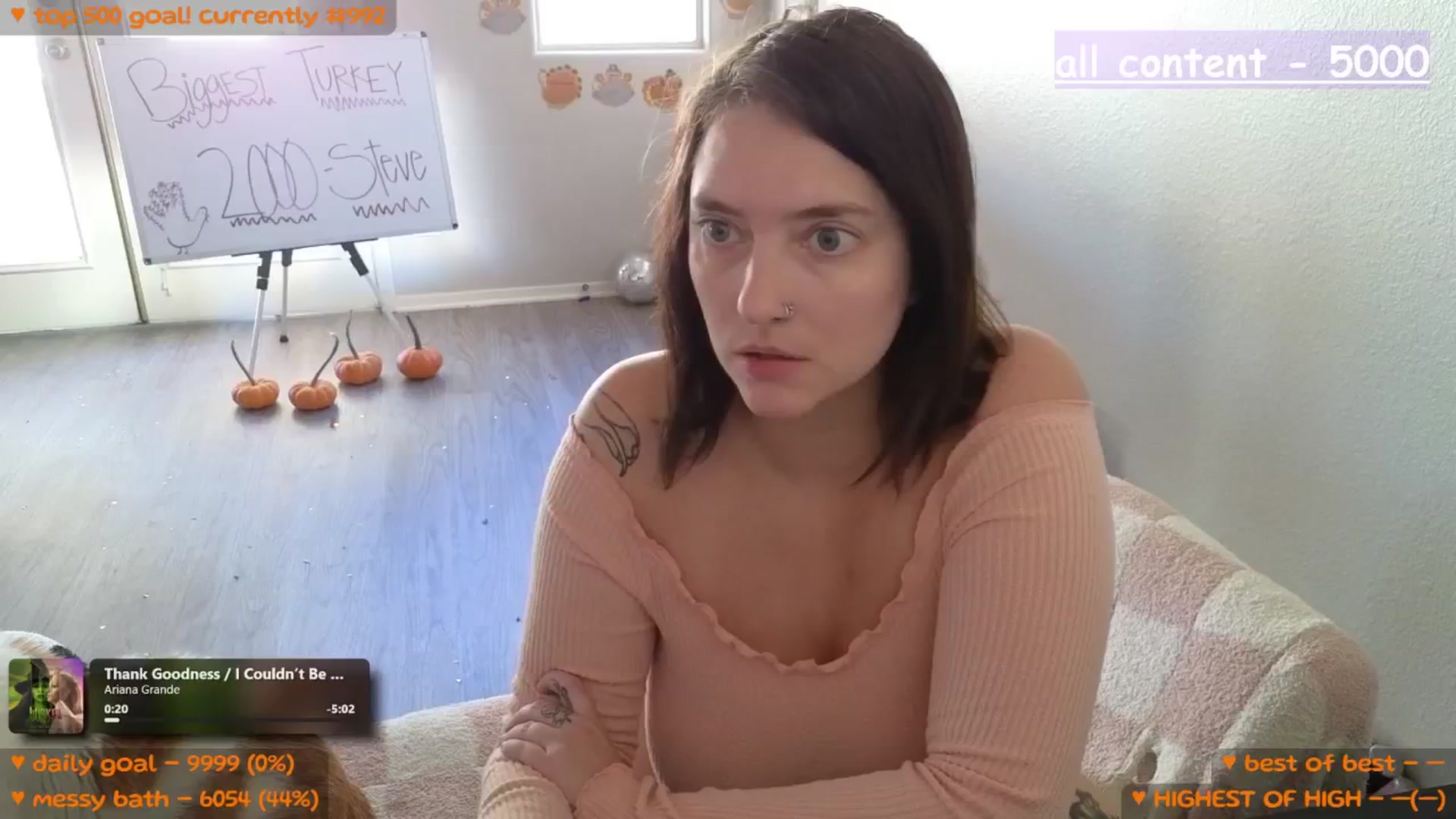 Gallery image thumbnail from MollyMeowz's myfreecams stream on, 11/23/2025, 19:22 image 4 of 20