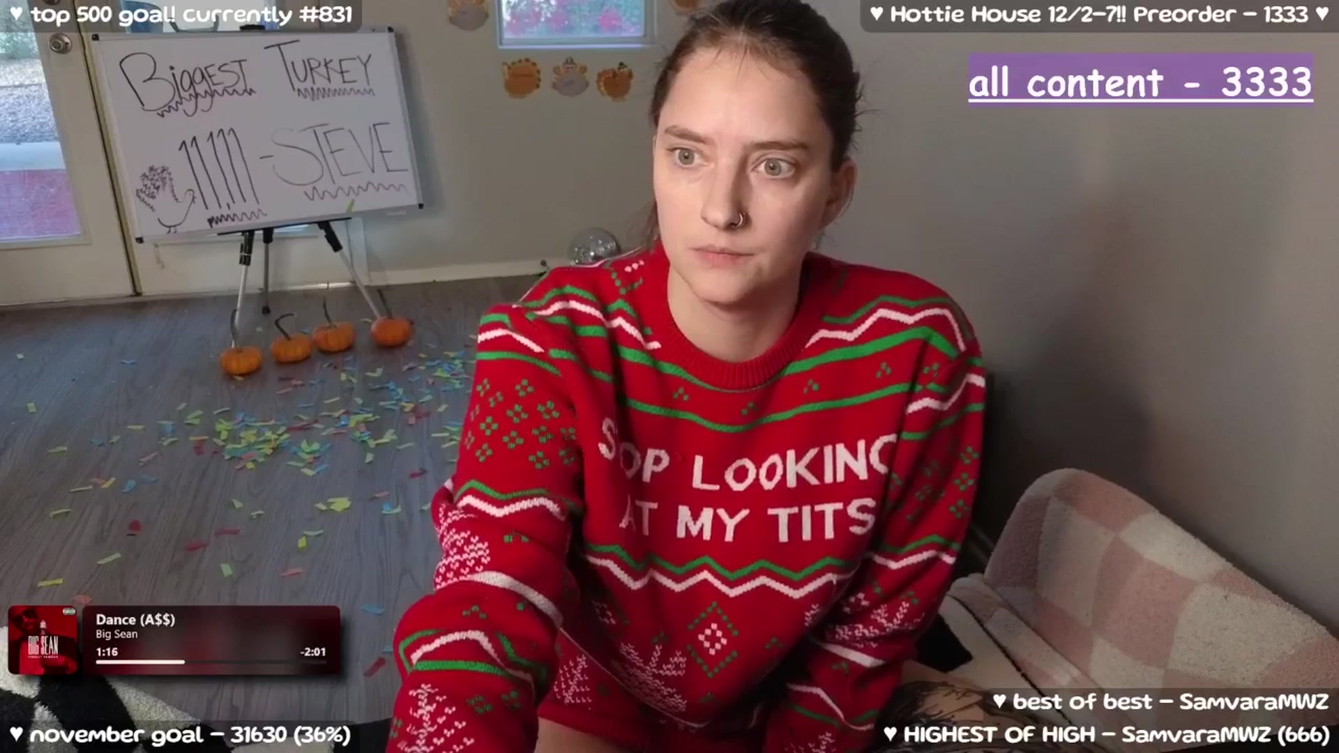 Gallery image thumbnail from MollyMeowz's myfreecams stream on, 12/01/2025, 24:40 image 17 of 20