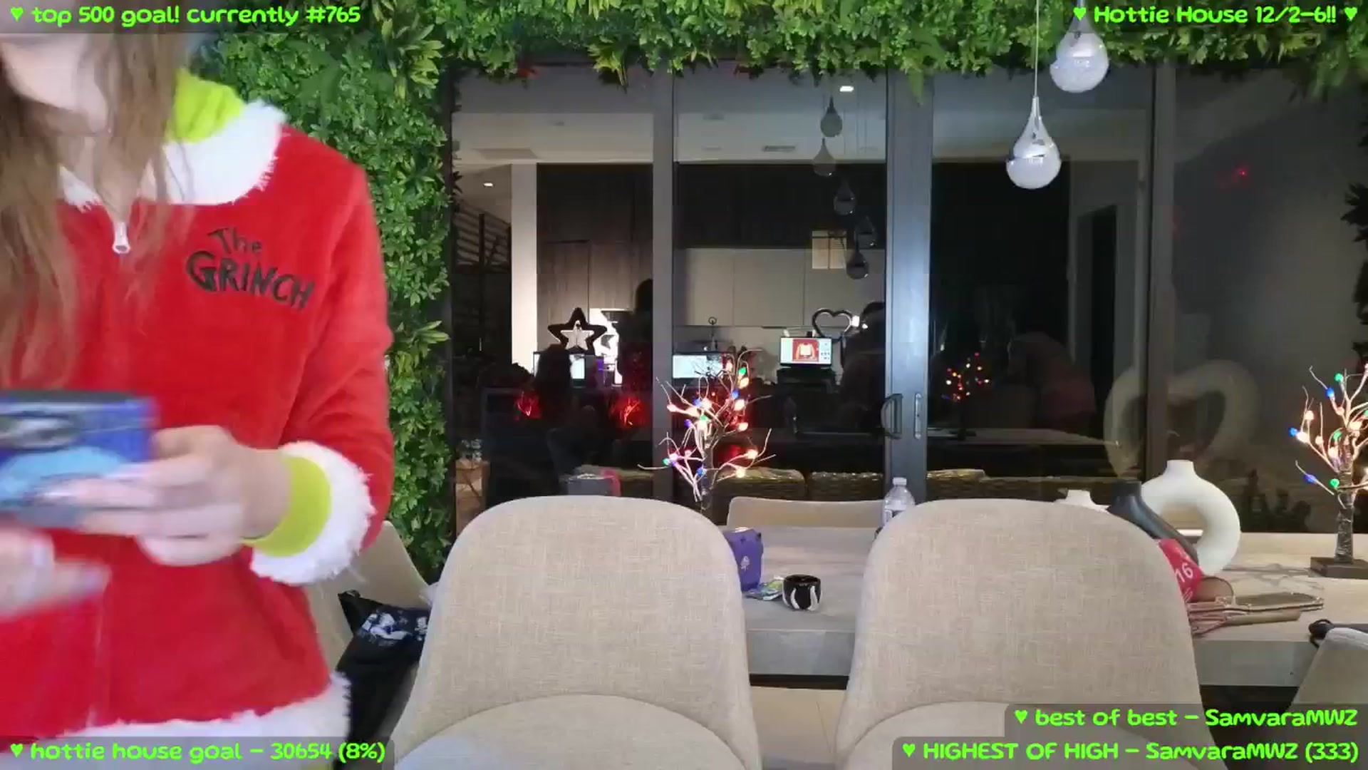 Gallery image thumbnail from MollyMeowz's myfreecams stream on, 12/03/2025, 06:47 image 17 of 20