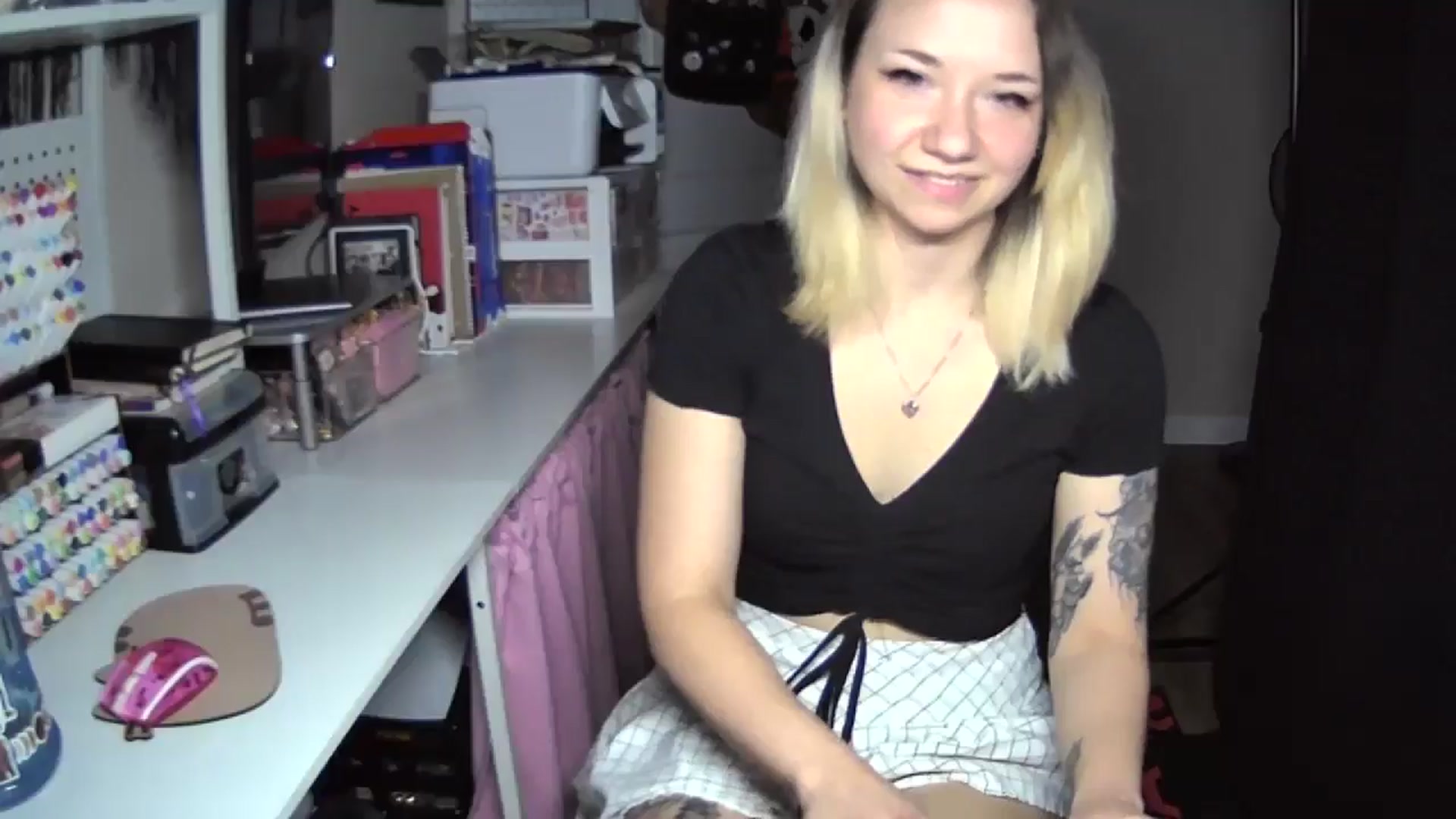 Gallery image thumbnail from MollyOctober's myfreecams stream on, 09/29/2024, 24:40 image 2 of 20