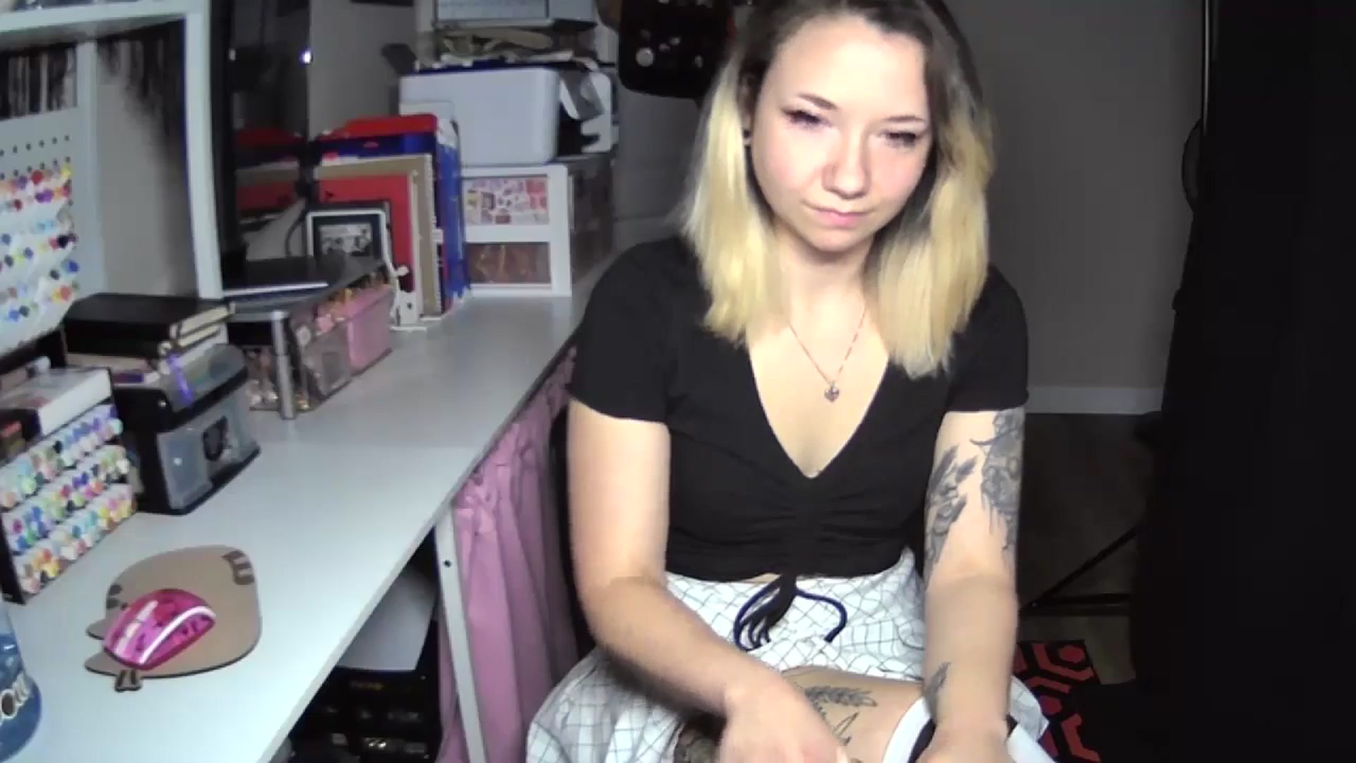 Gallery image thumbnail from MollyOctober's myfreecams stream on, 09/29/2024, 24:40 image 20 of 20