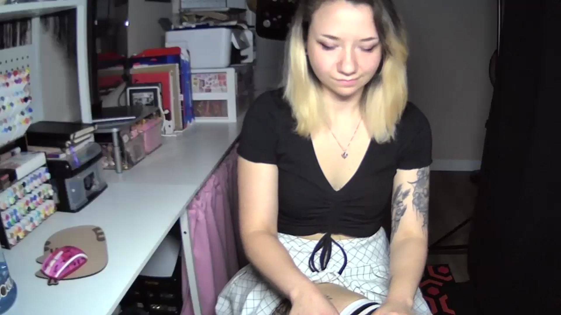 Gallery image thumbnail from MollyOctober's myfreecams stream on, 09/29/2024, 24:40 image 18 of 20
