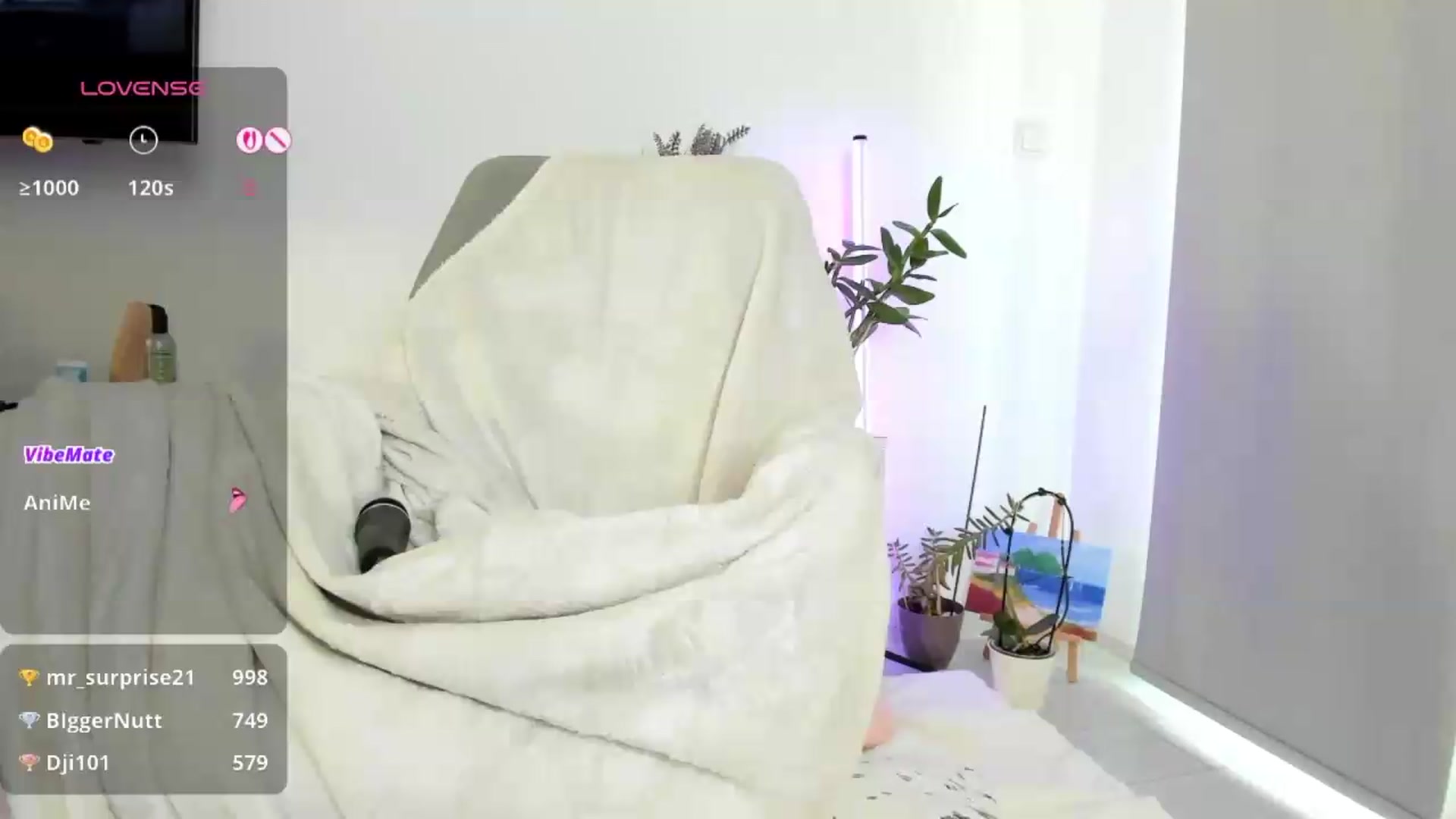 Gallery image thumbnail from MollyRayy's myfreecams stream on, 08/08/2026, 13:23 image 12 of 20