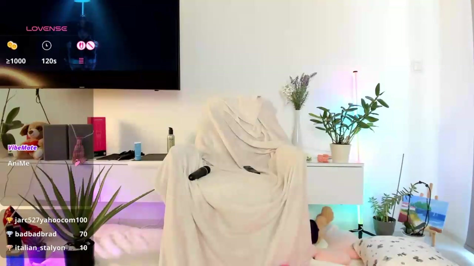 Gallery image thumbnail from MollyRayy's myfreecams stream on, 08/09/2026, 09:17 image 12 of 20