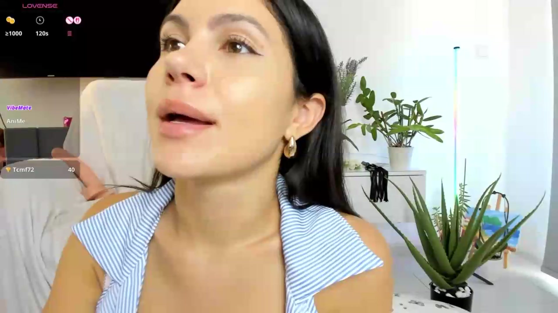 Gallery image thumbnail from MollyRayy's myfreecams stream on, 08/25/2026, 13:01 image 12 of 20