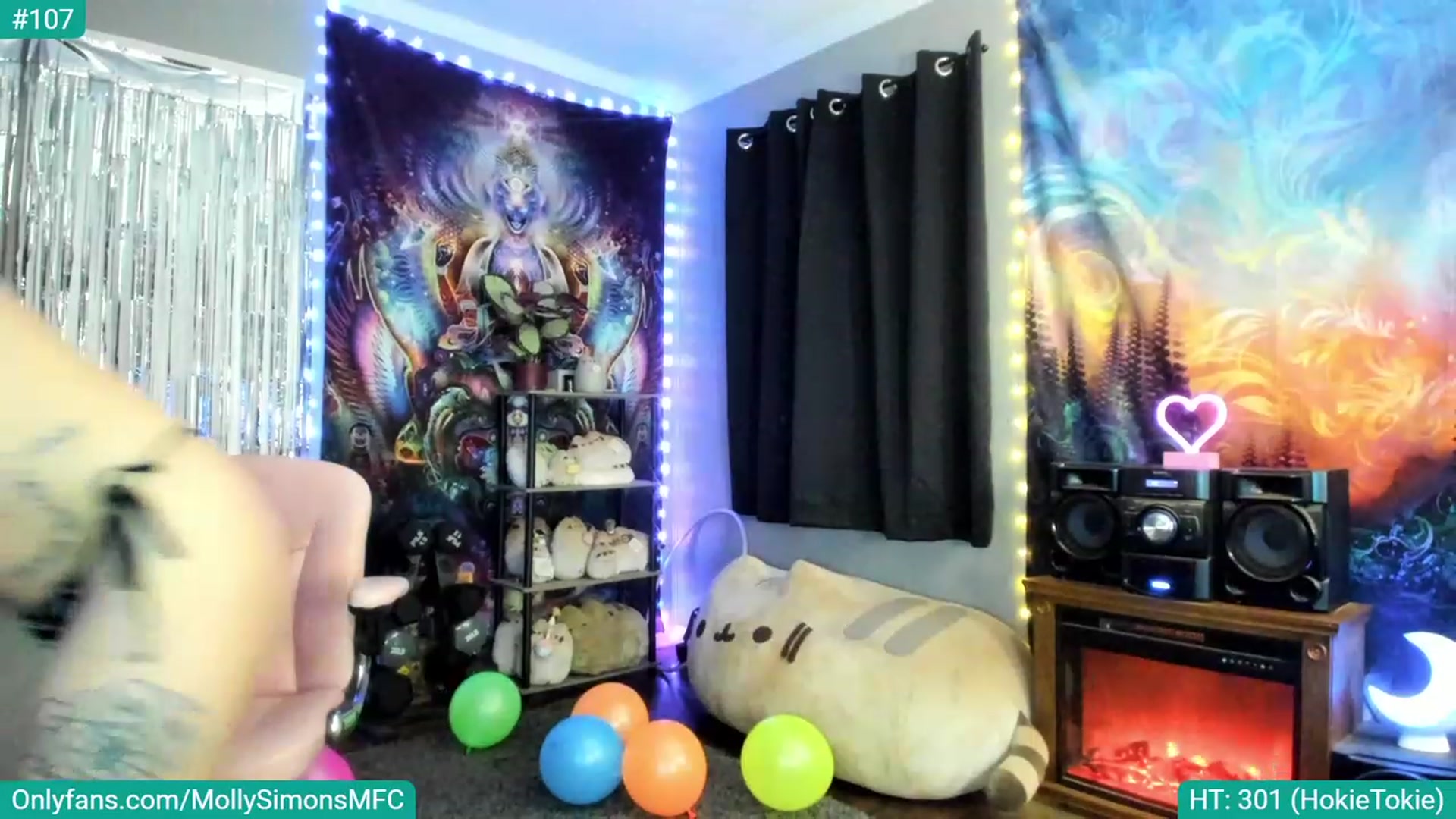 Gallery image thumbnail from MollySimons's myfreecams stream on, 01/13/2023, 05:09 image 16 of 20