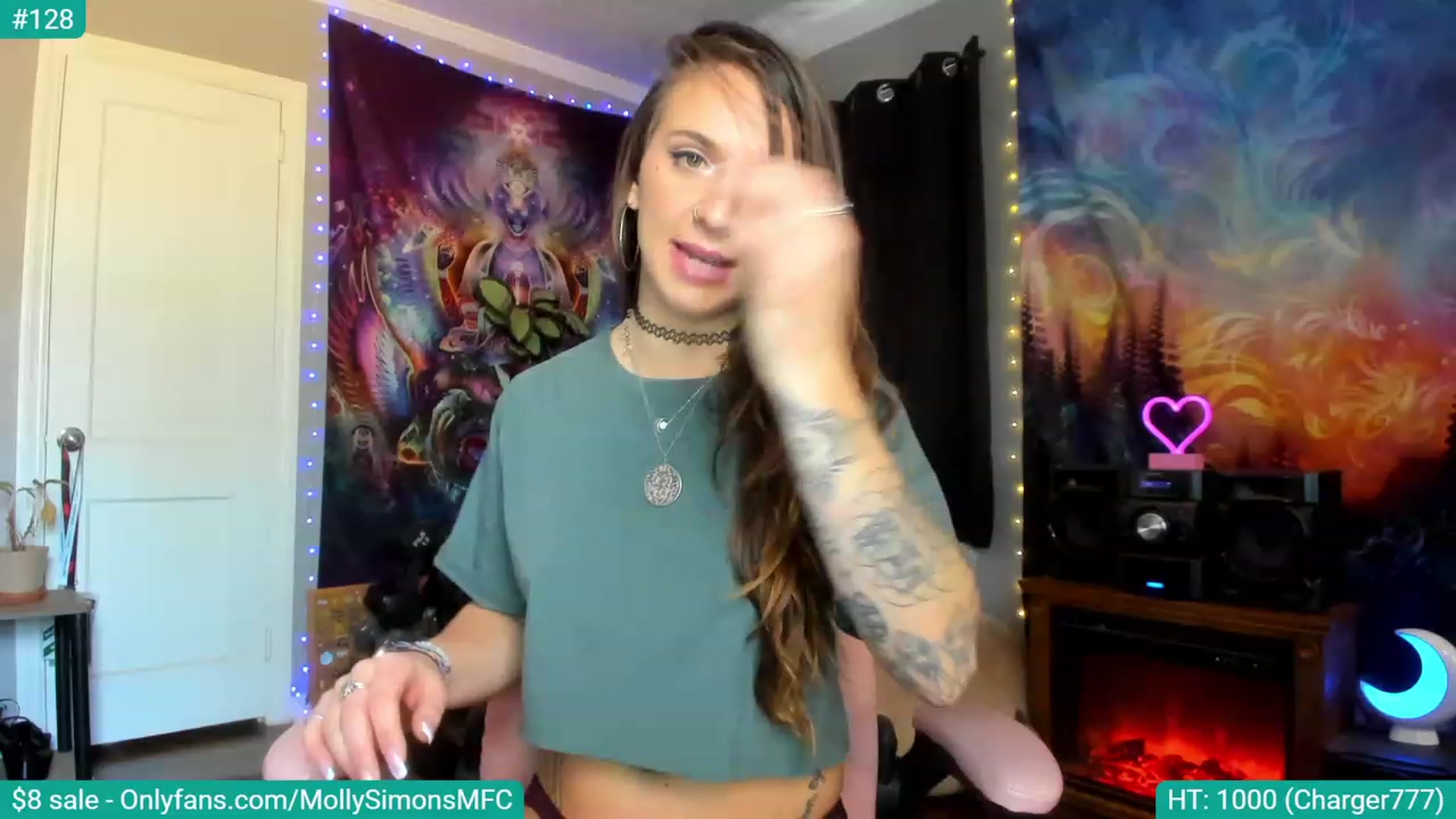 Gallery image thumbnail from MollySimons's myfreecams stream on, 01/15/2023, 21:08 image 5 of 20