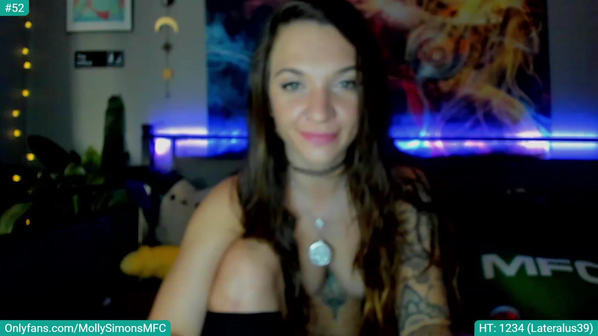 Gallery image thumbnail from MollySimons's myfreecams stream on, 04/03/2023, 05:40 image 13 of 20
