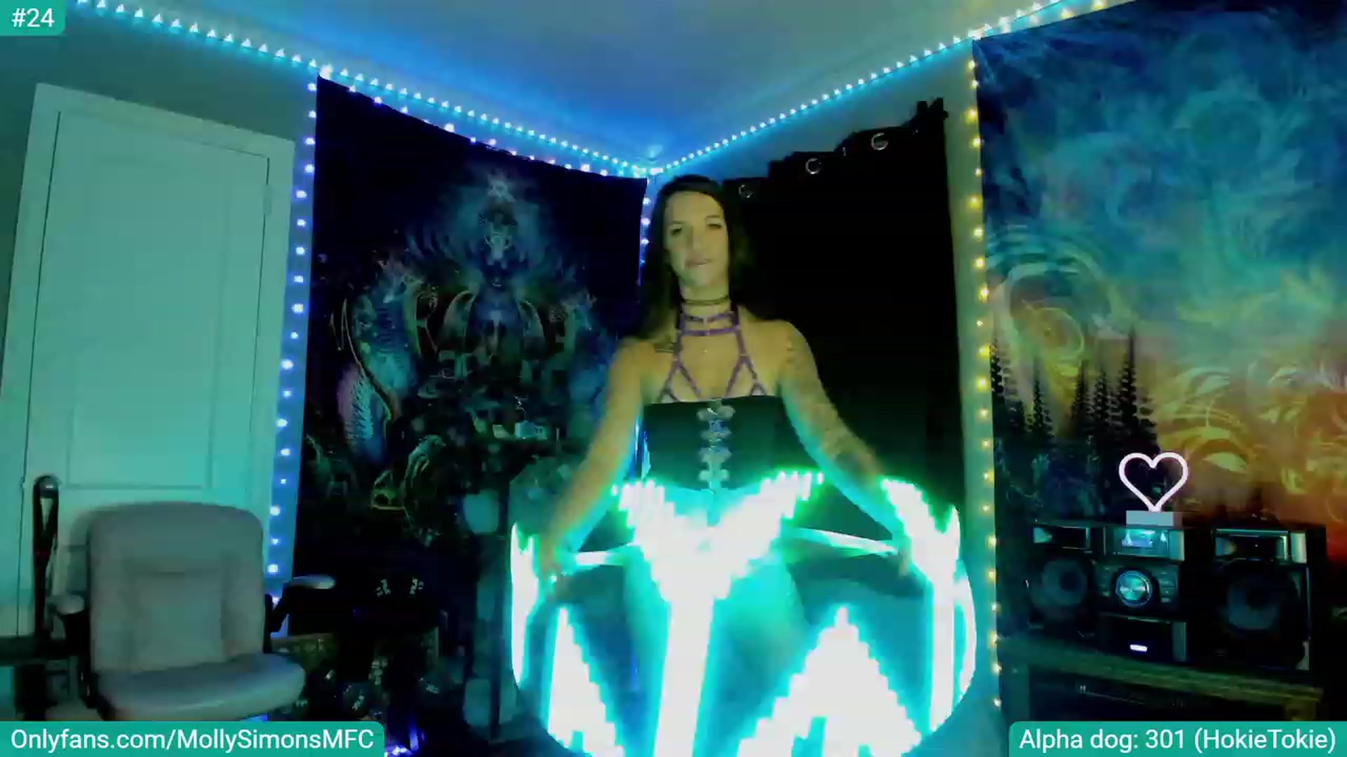 Gallery image thumbnail from MollySimons's myfreecams stream on, 07/18/2023, 03:52 image 13 of 20