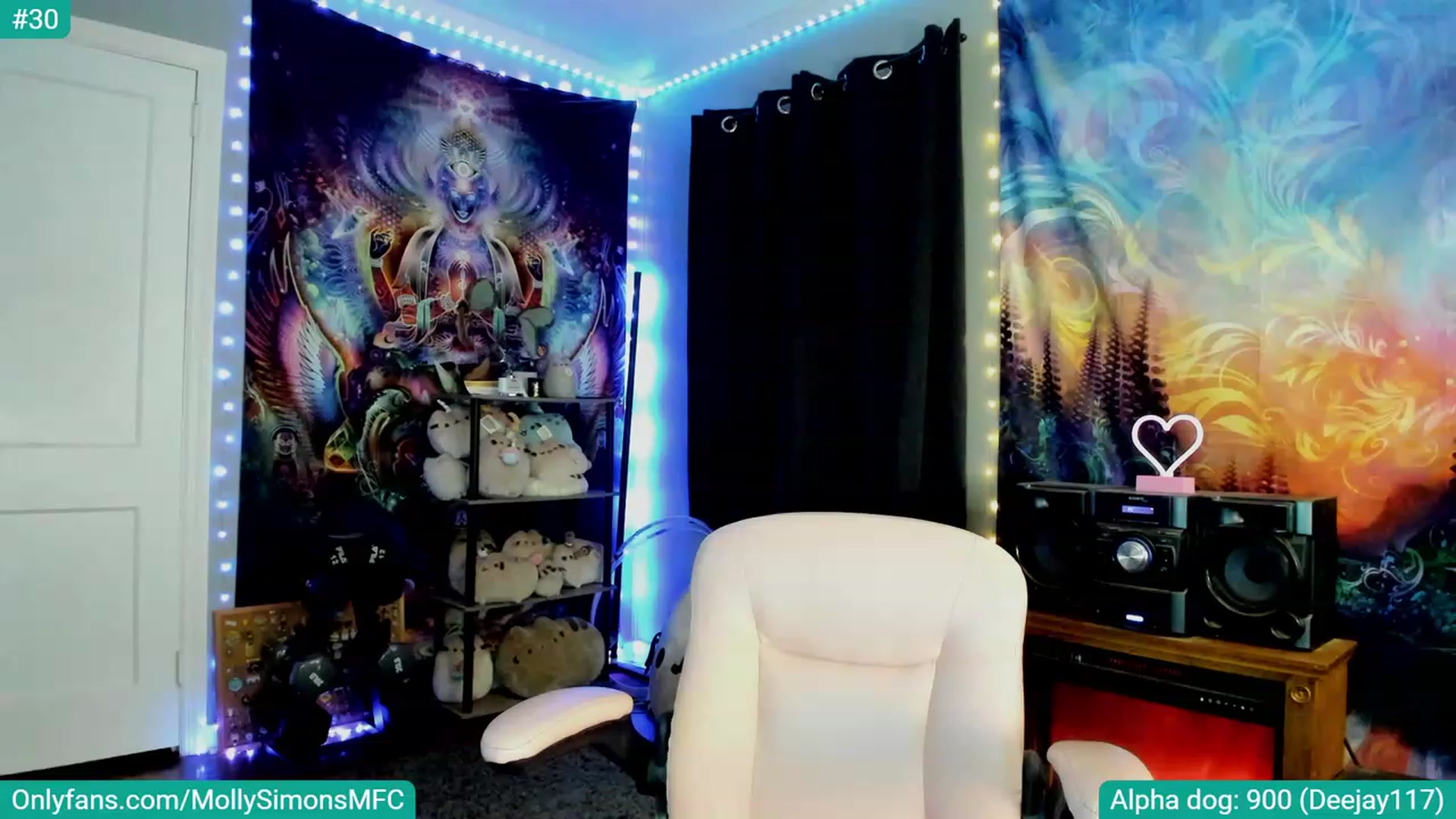 Gallery image thumbnail from MollySimons's myfreecams stream on, 08/01/2023, 04:55 image 8 of 20