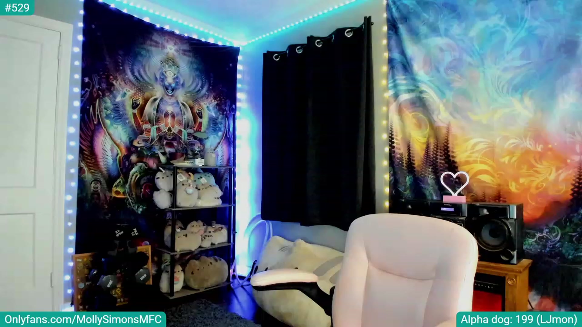 Gallery image thumbnail from MollySimons's myfreecams stream on, 09/04/2023, 04:55 image 11 of 20